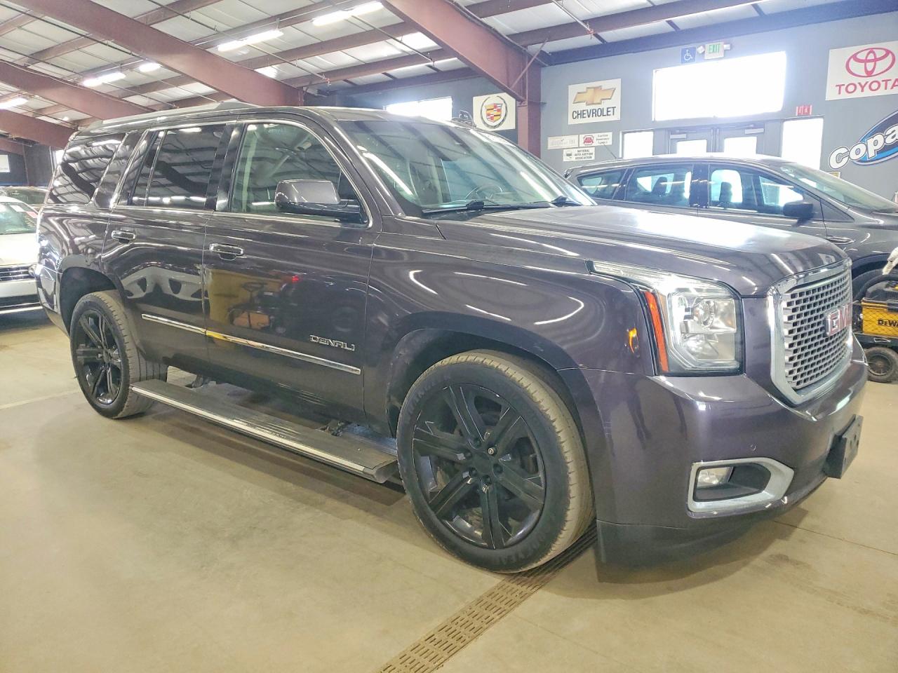 2015 Gmc Yukon Denali Gray vin: 1GKS2CKJXFR521875