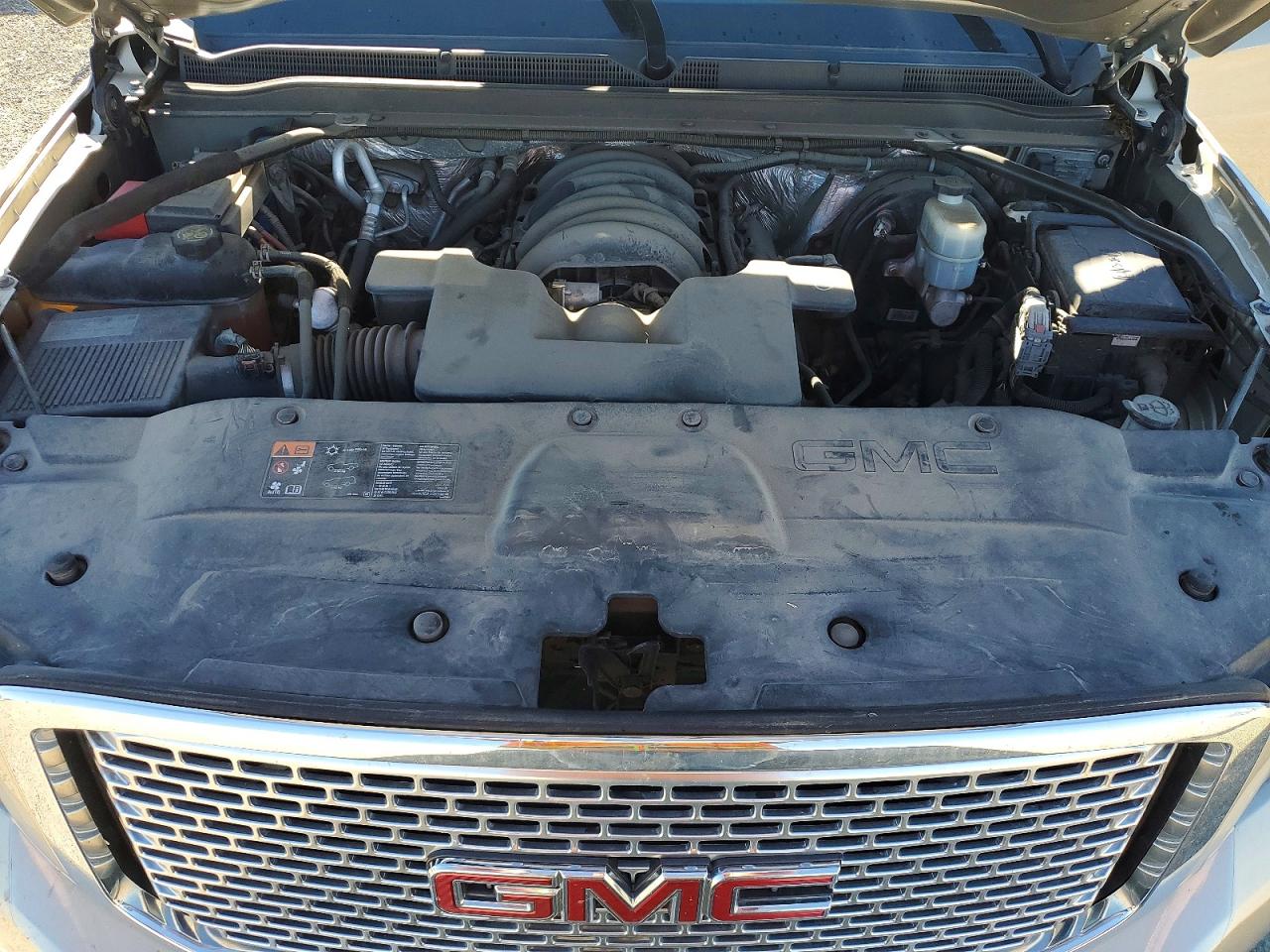 2015 Gmc Yukon Denali Tan vin: 1GKS2CKJXFR545416