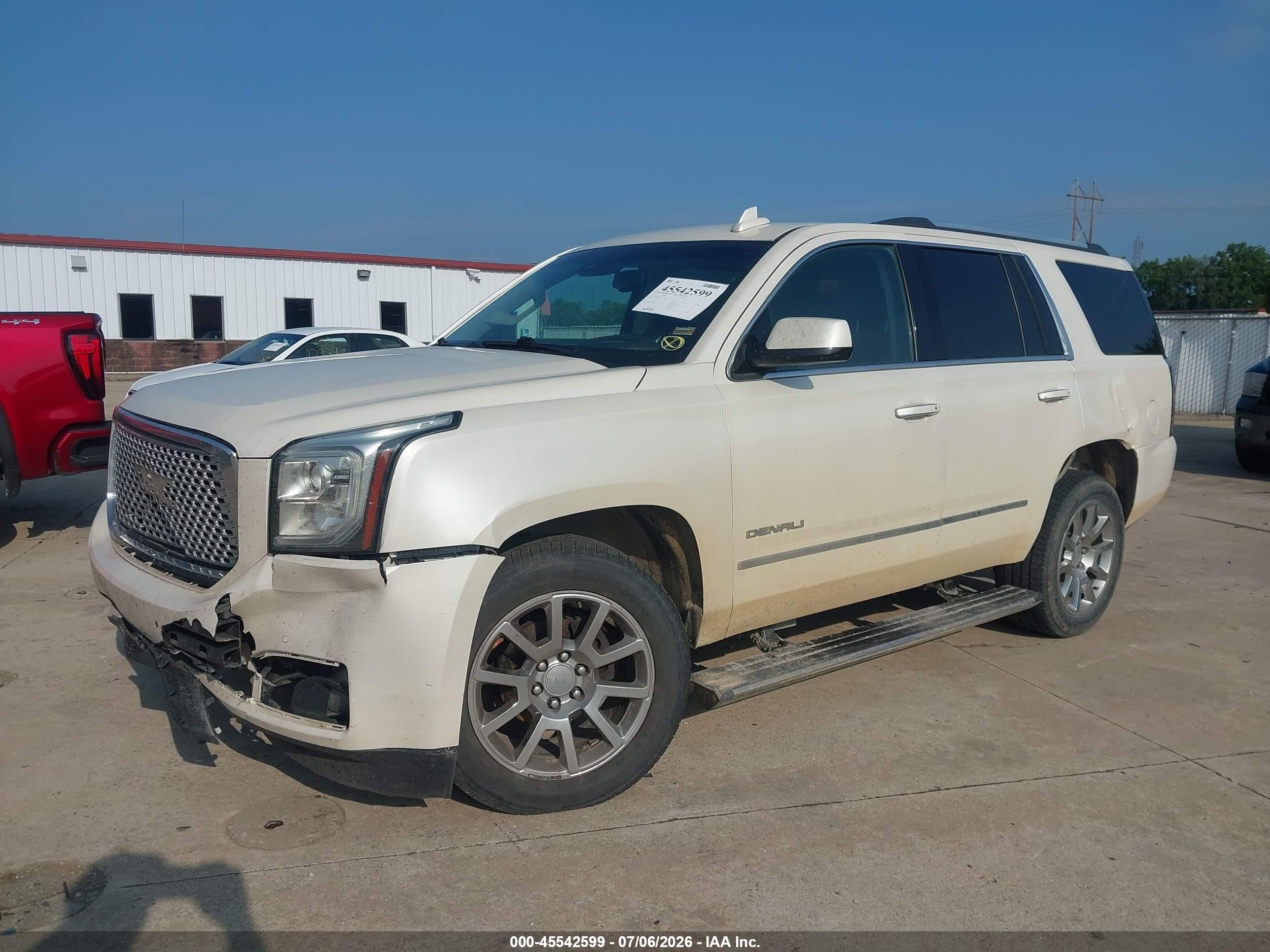 2015 Gmc Yukon Denali White vin: 1GKS2CKJXFR547599