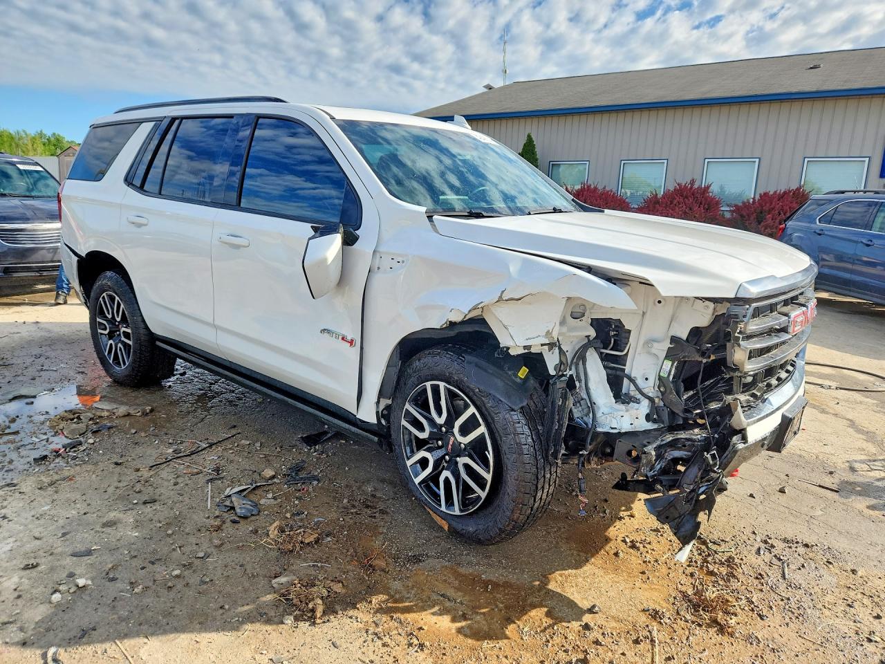 2023 Gmc Yukon At4 White vin: 1GKS2CKL1PR430917