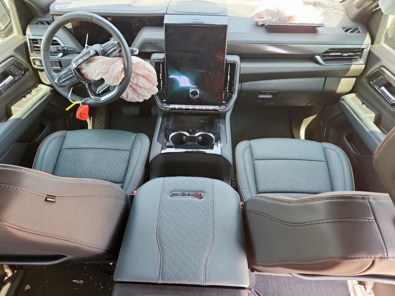 2025 Gmc Yukon At4 Черный vin: 1GKS2CRL4SR221069