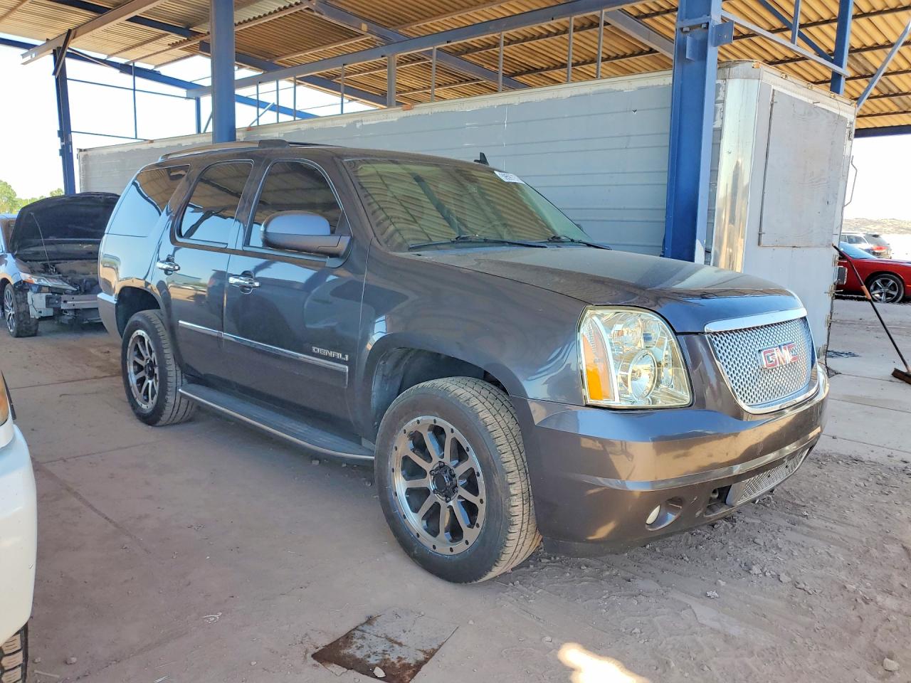 2011 Gmc Yukon Denali Charcoal vin: 1GKS2EEF0BR104522
