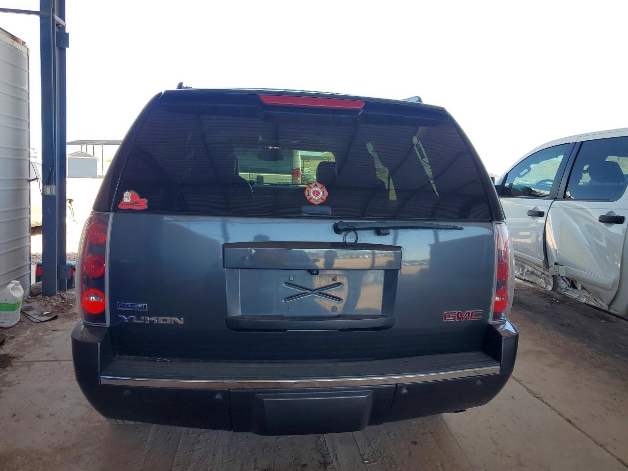 2011 Gmc Yukon Denali Charcoal vin: 1GKS2EEF0BR104522