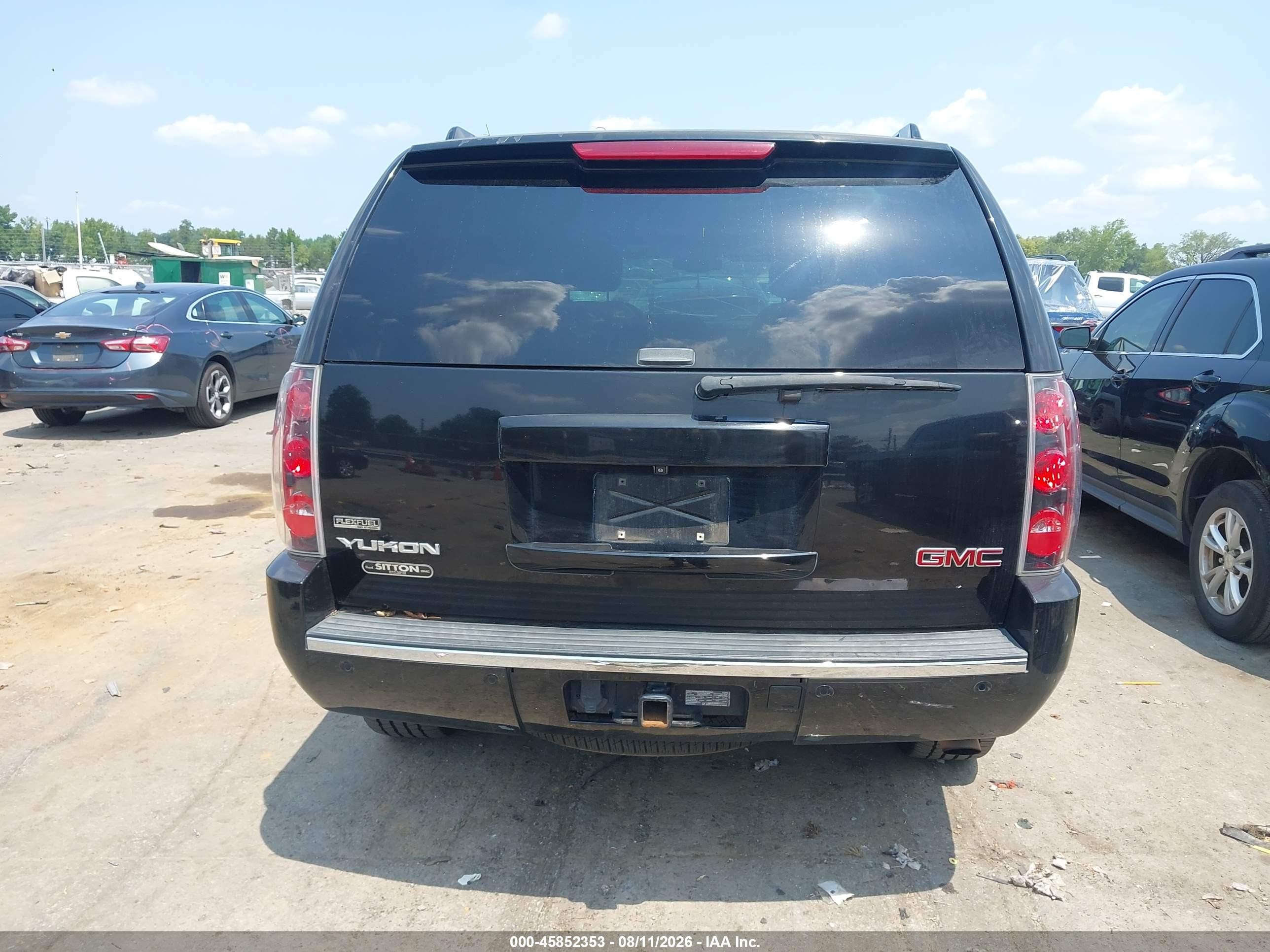 2011 Gmc Yukon Denali Black vin: 1GKS2EEF0BR240858