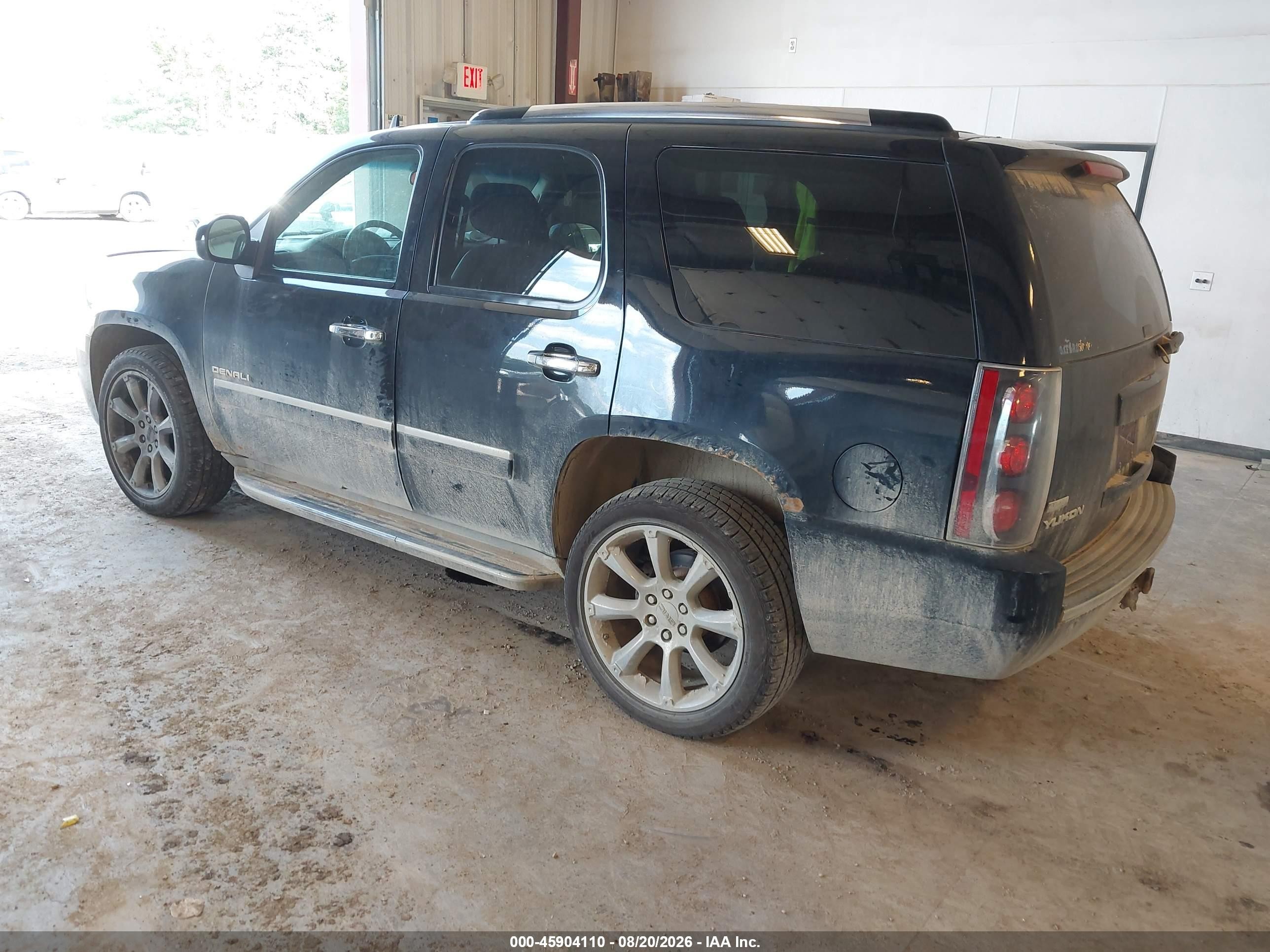 2011 Gmc Yukon Denali Black vin: 1GKS2EEF0BR251875