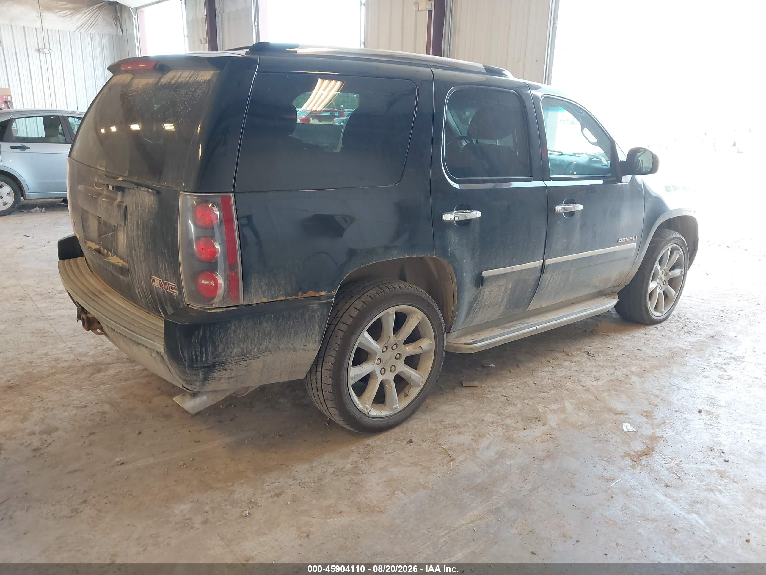 2011 Gmc Yukon Denali Black vin: 1GKS2EEF0BR251875