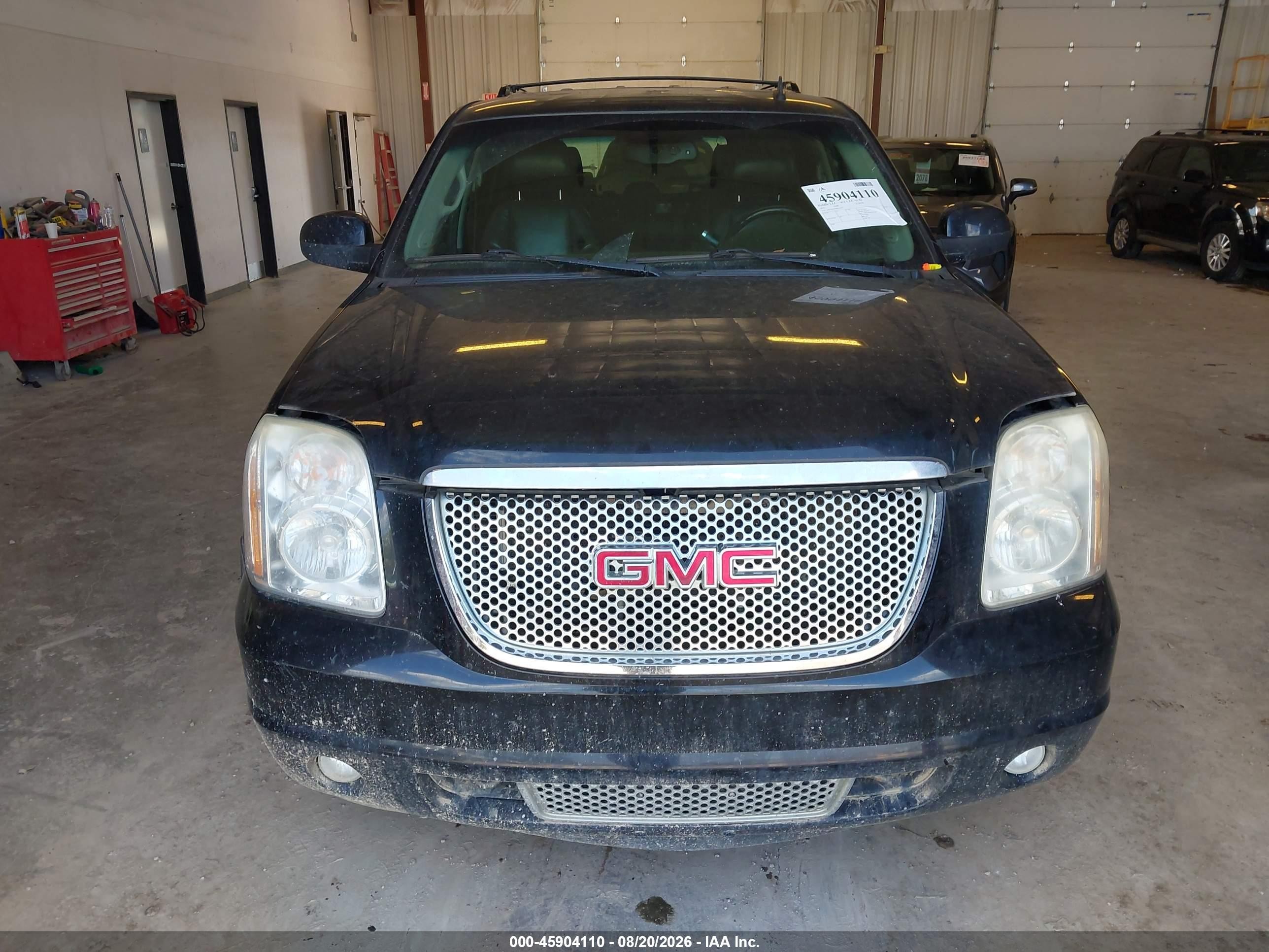 2011 Gmc Yukon Denali Black vin: 1GKS2EEF0BR251875