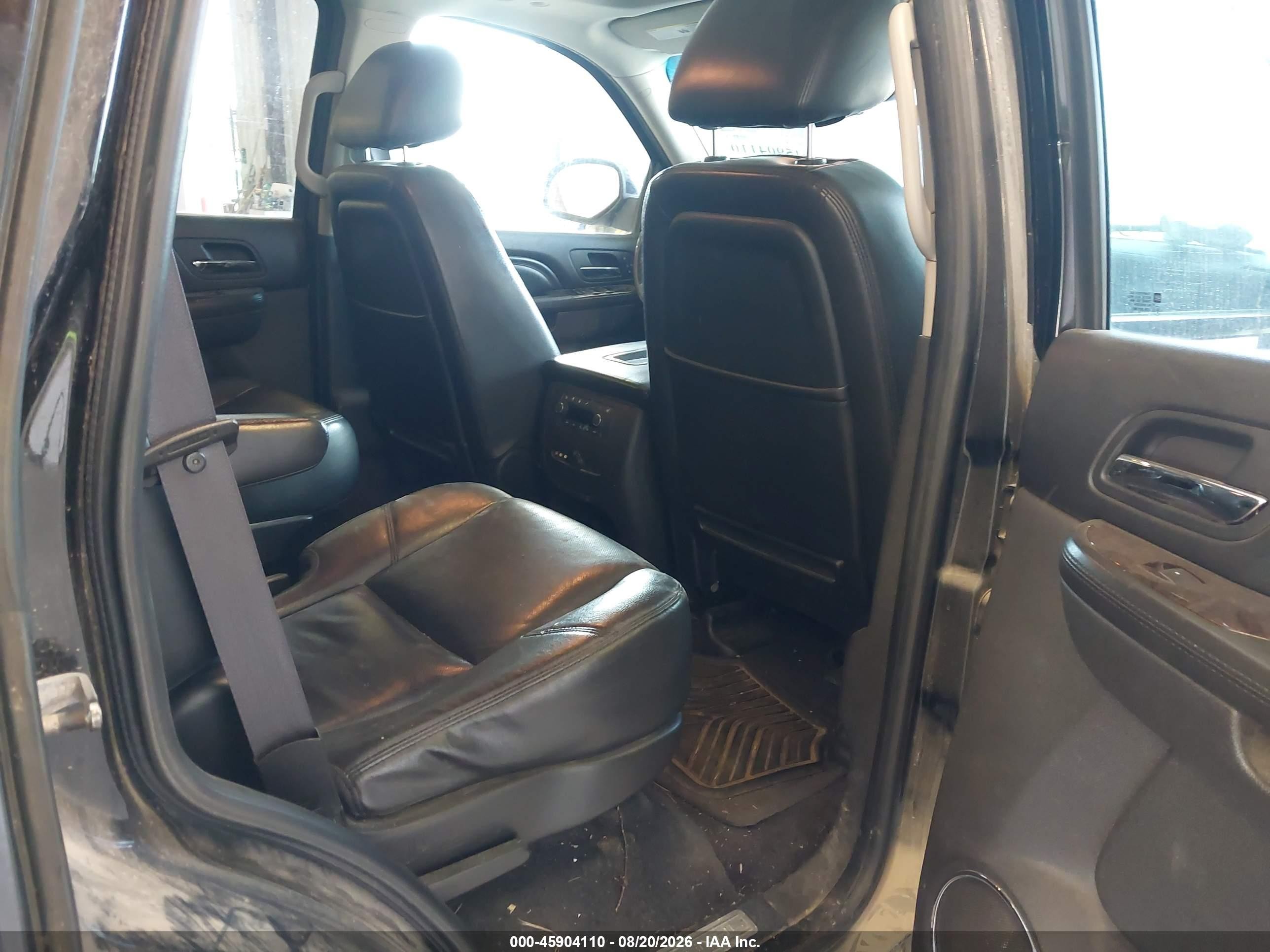 2011 Gmc Yukon Denali Black vin: 1GKS2EEF0BR251875