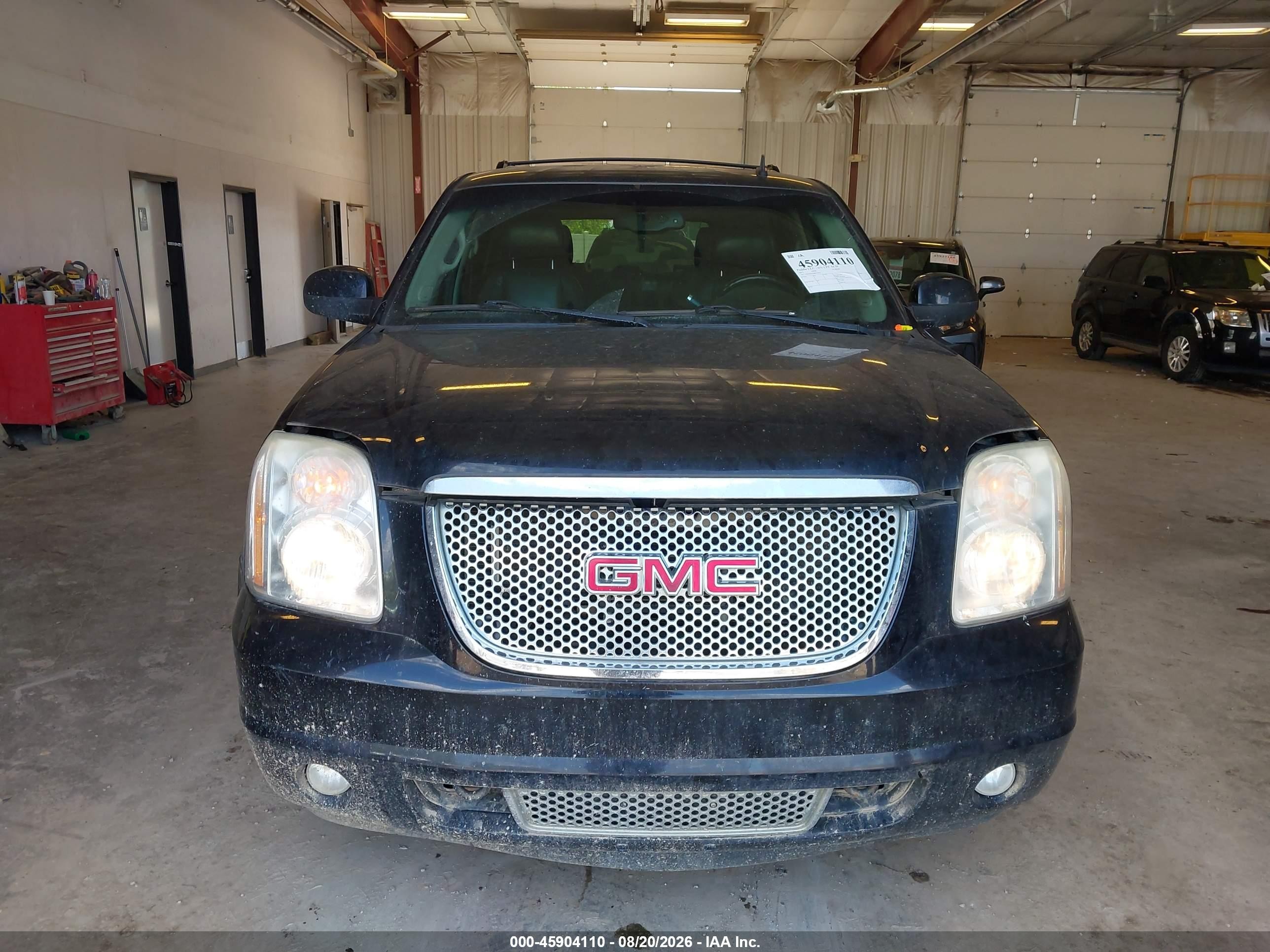 2011 Gmc Yukon Denali Black vin: 1GKS2EEF0BR251875