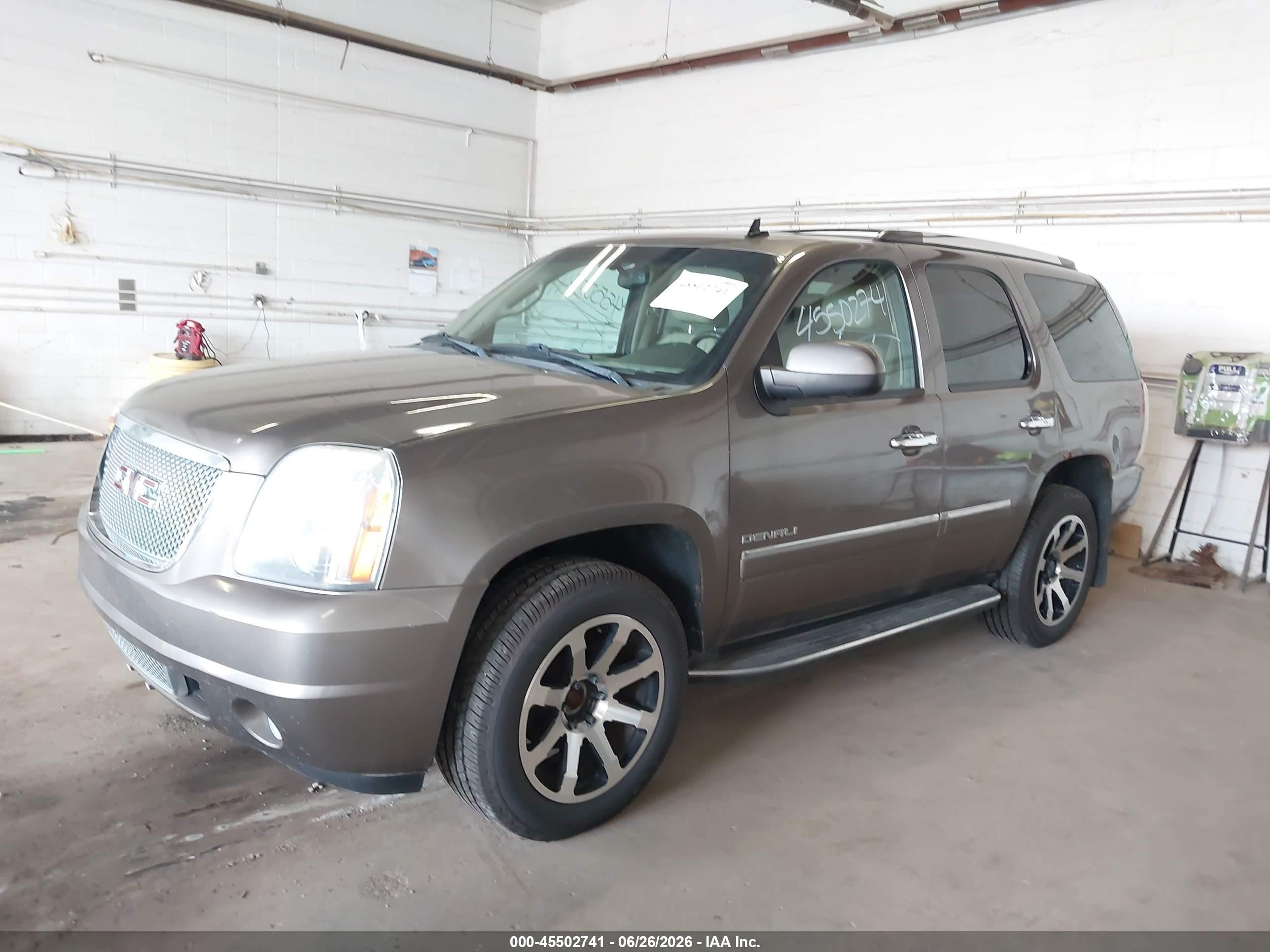2011 Gmc Yukon Denali Brown vin: 1GKS2EEF0BR294970
