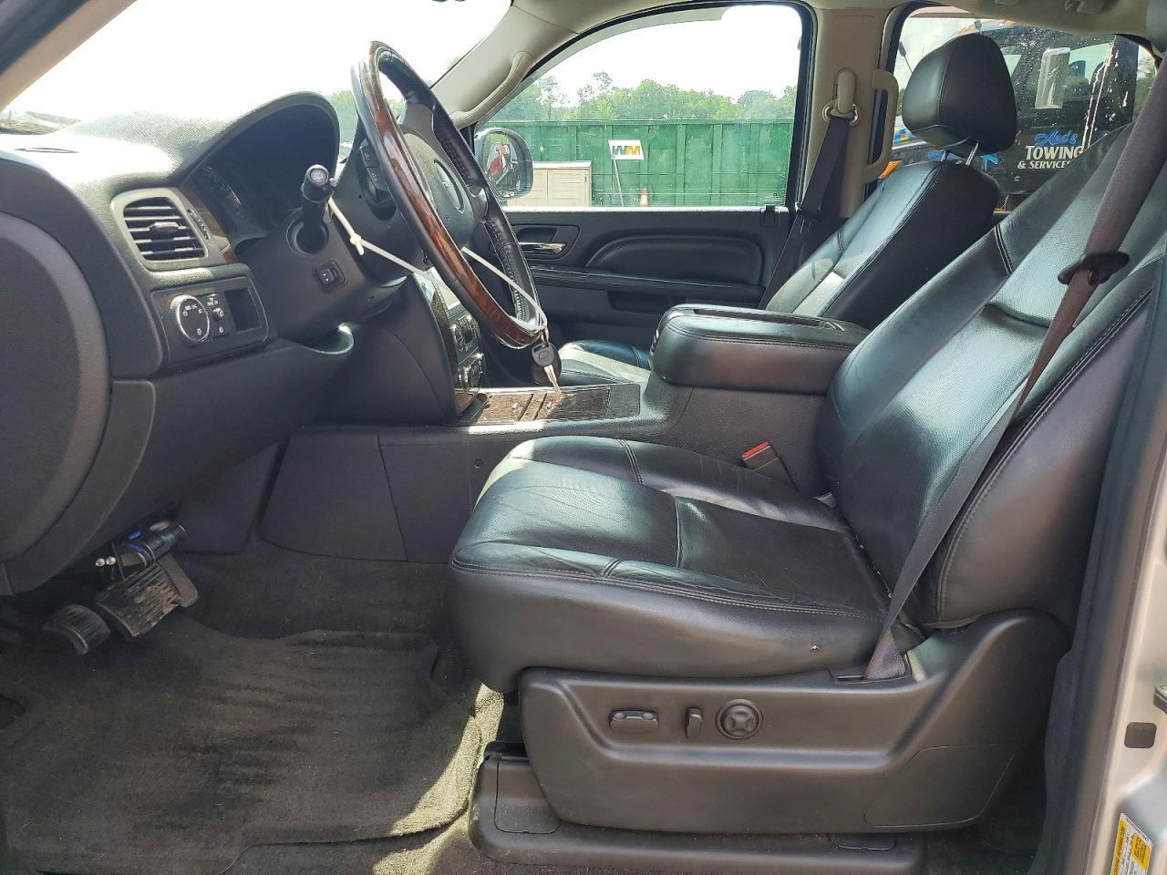 2012 Gmc Yukon Denali Silver vin: 1GKS2EEF0CR140471