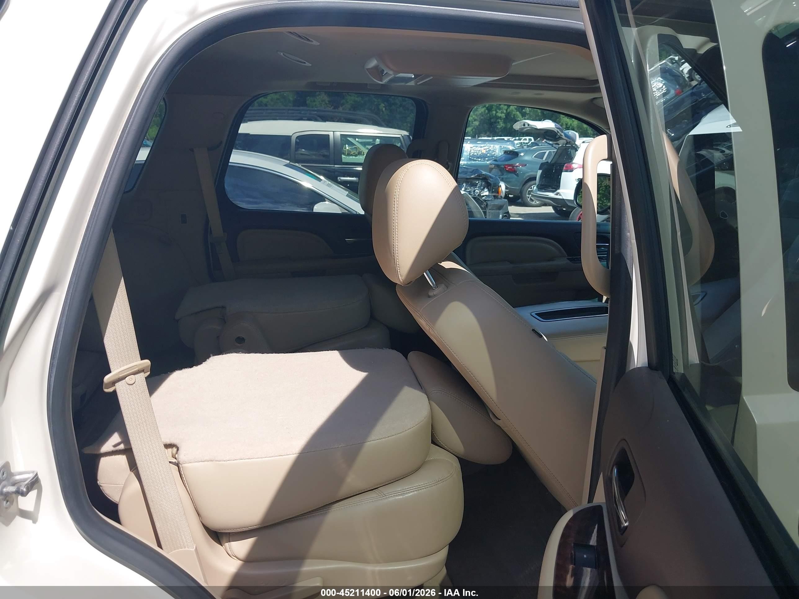 2013 Gmc Yukon Denali White vin: 1GKS2EEF0DR287505