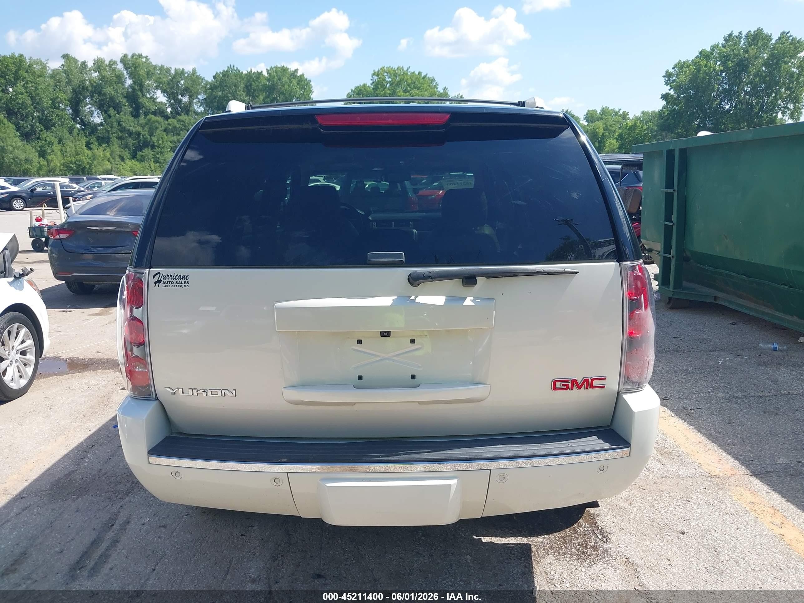 2013 Gmc Yukon Denali White vin: 1GKS2EEF0DR287505