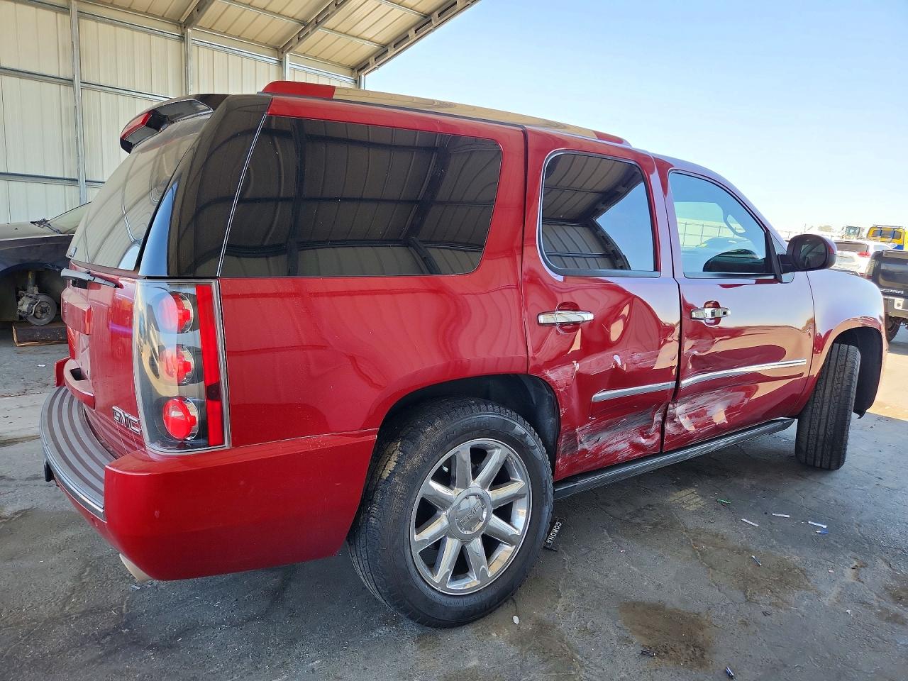 2014 Gmc Yukon Denali Красный vin: 1GKS2EEF0ER108462