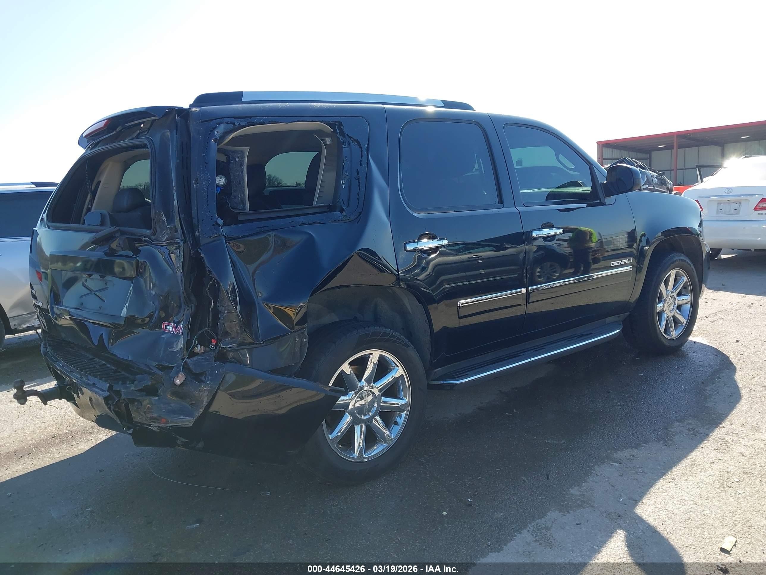 2011 Gmc Yukon Denali Black vin: 1GKS2EEF1BR316359