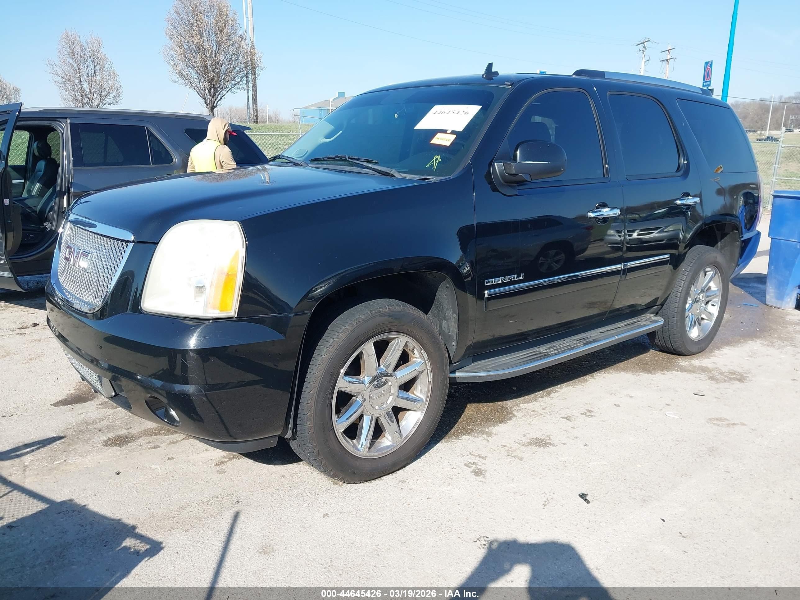 2011 Gmc Yukon Denali Black vin: 1GKS2EEF1BR316359