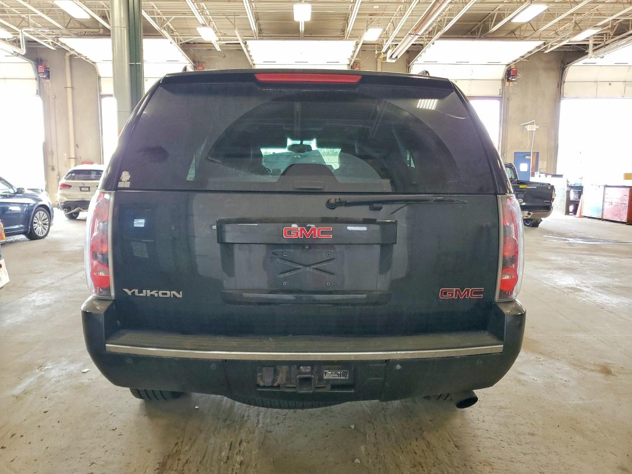 2013 Gmc Yukon Denali Black vin: 1GKS2EEF1DR279462