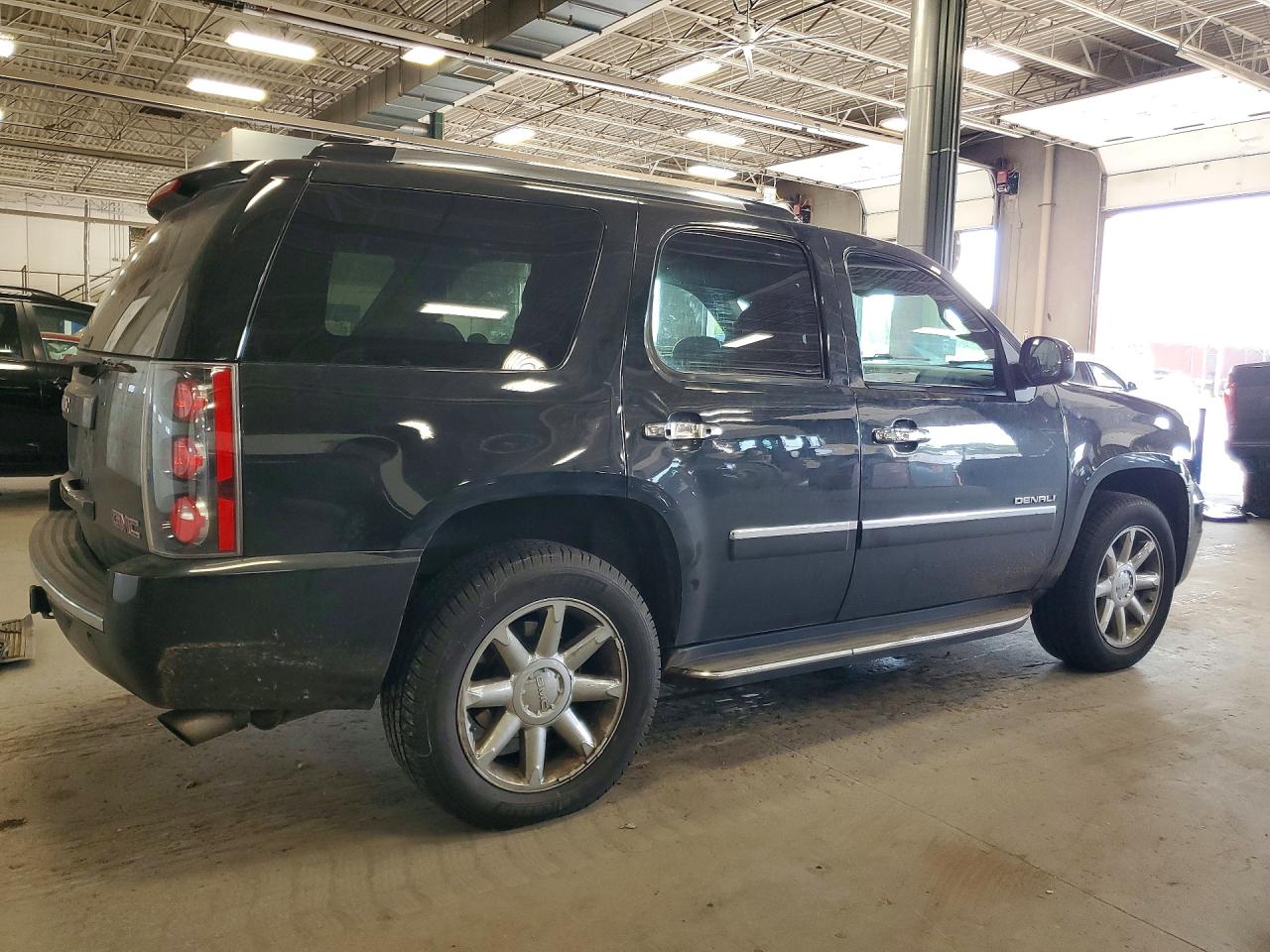 2013 Gmc Yukon Denali Black vin: 1GKS2EEF1DR279462