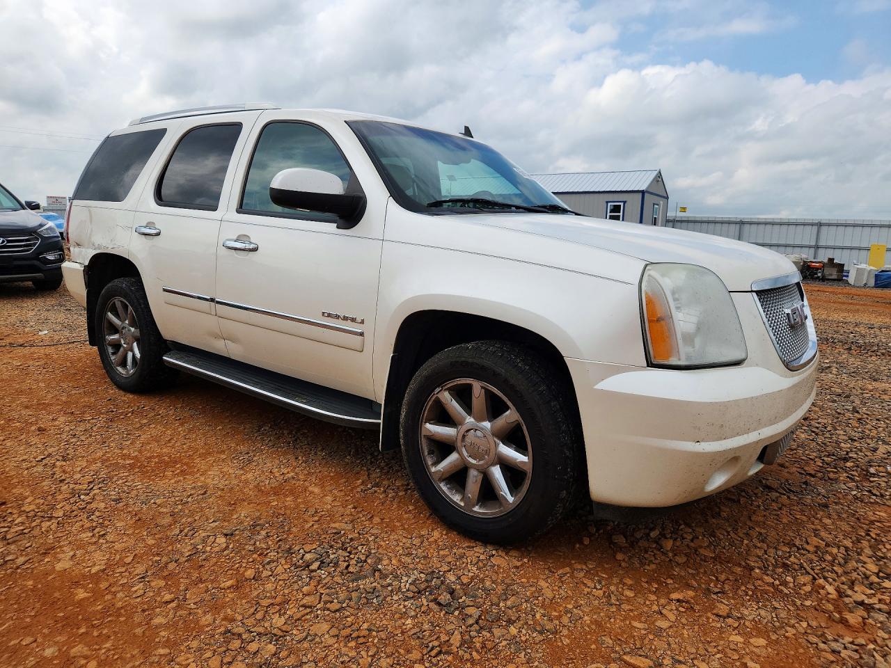 2011 Gmc Yukon Denali White vin: 1GKS2EEF2BR214200
