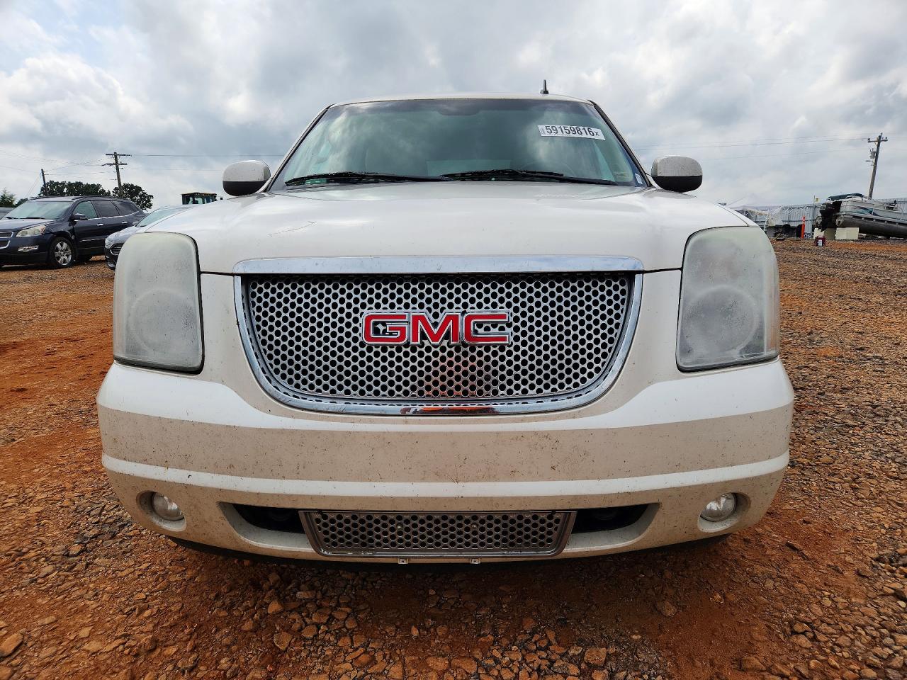 2011 Gmc Yukon Denali White vin: 1GKS2EEF2BR214200
