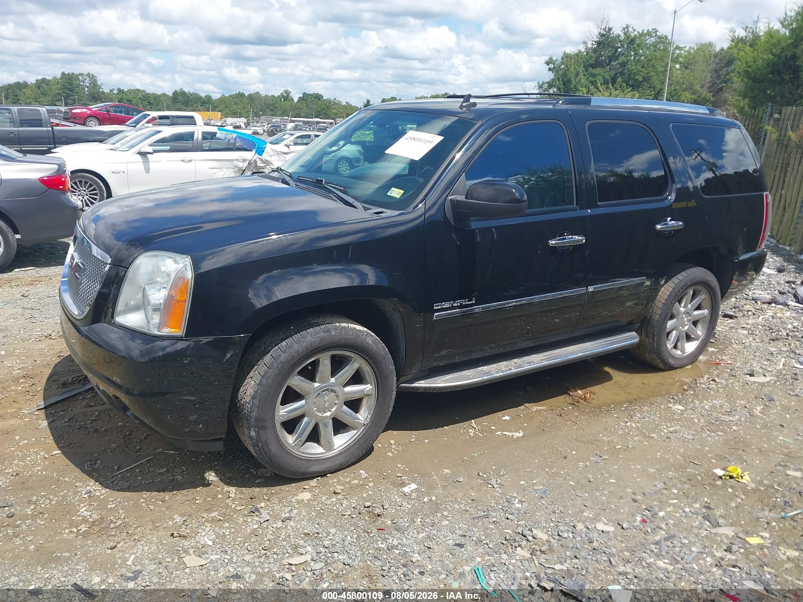 2011 Gmc Yukon Denali Black vin: 1GKS2EEF2BR308352
