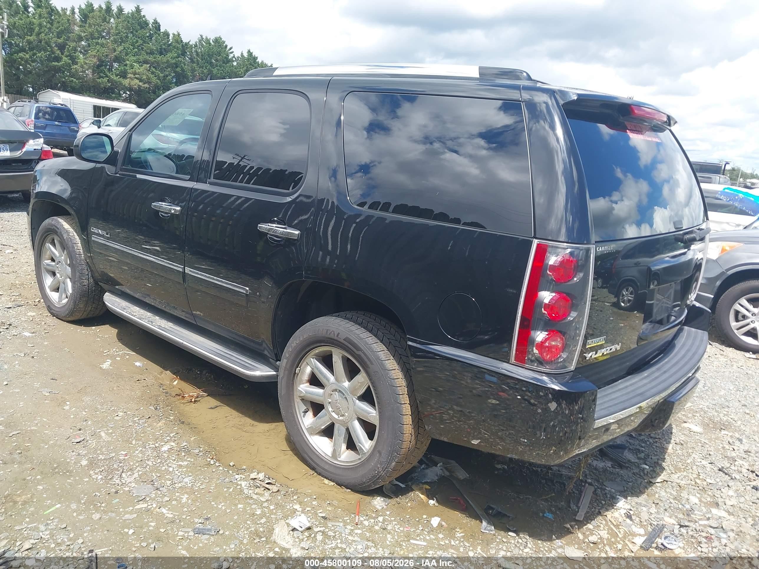 2011 Gmc Yukon Denali Black vin: 1GKS2EEF2BR308352