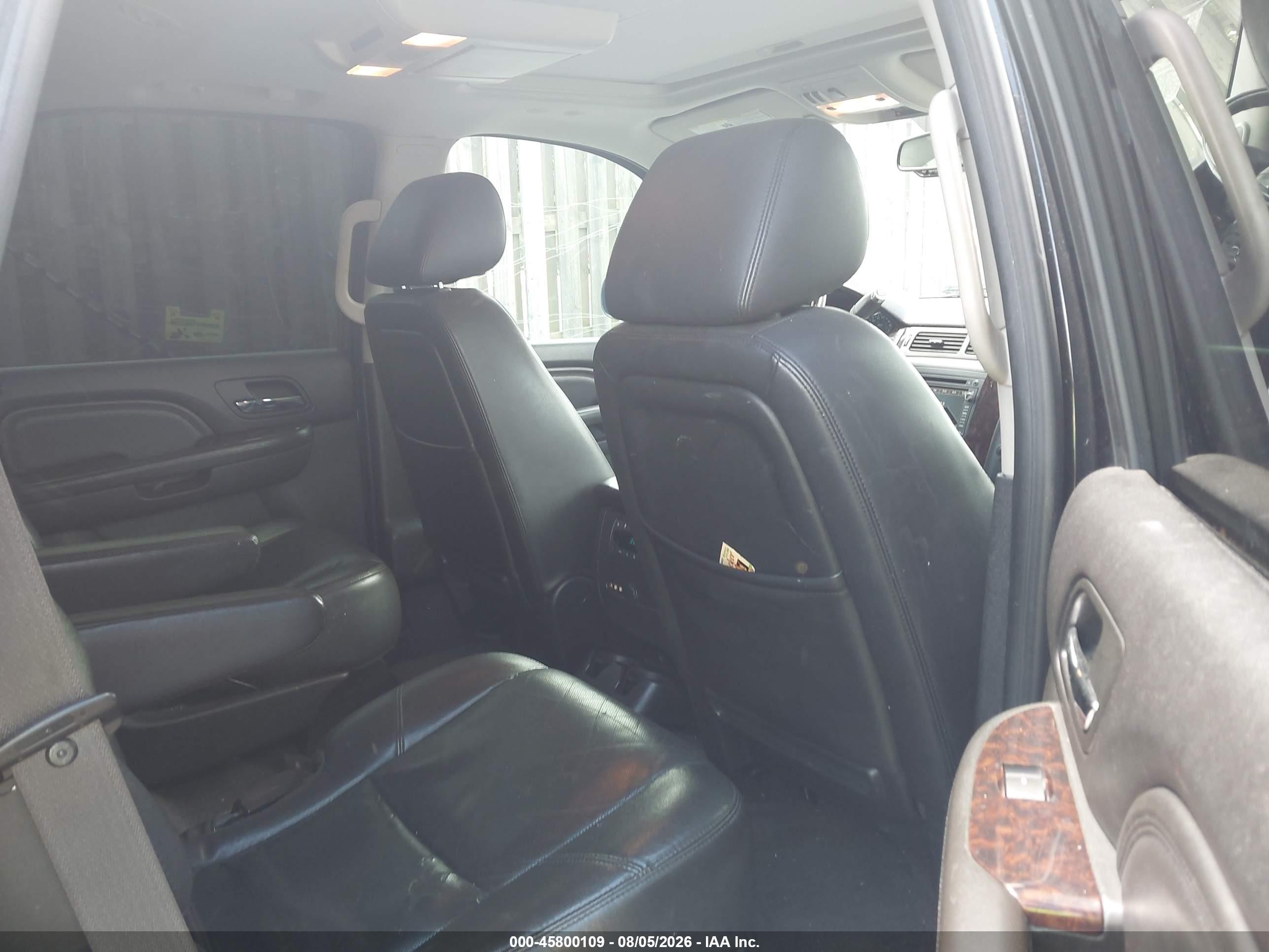 2011 Gmc Yukon Denali Black vin: 1GKS2EEF2BR308352