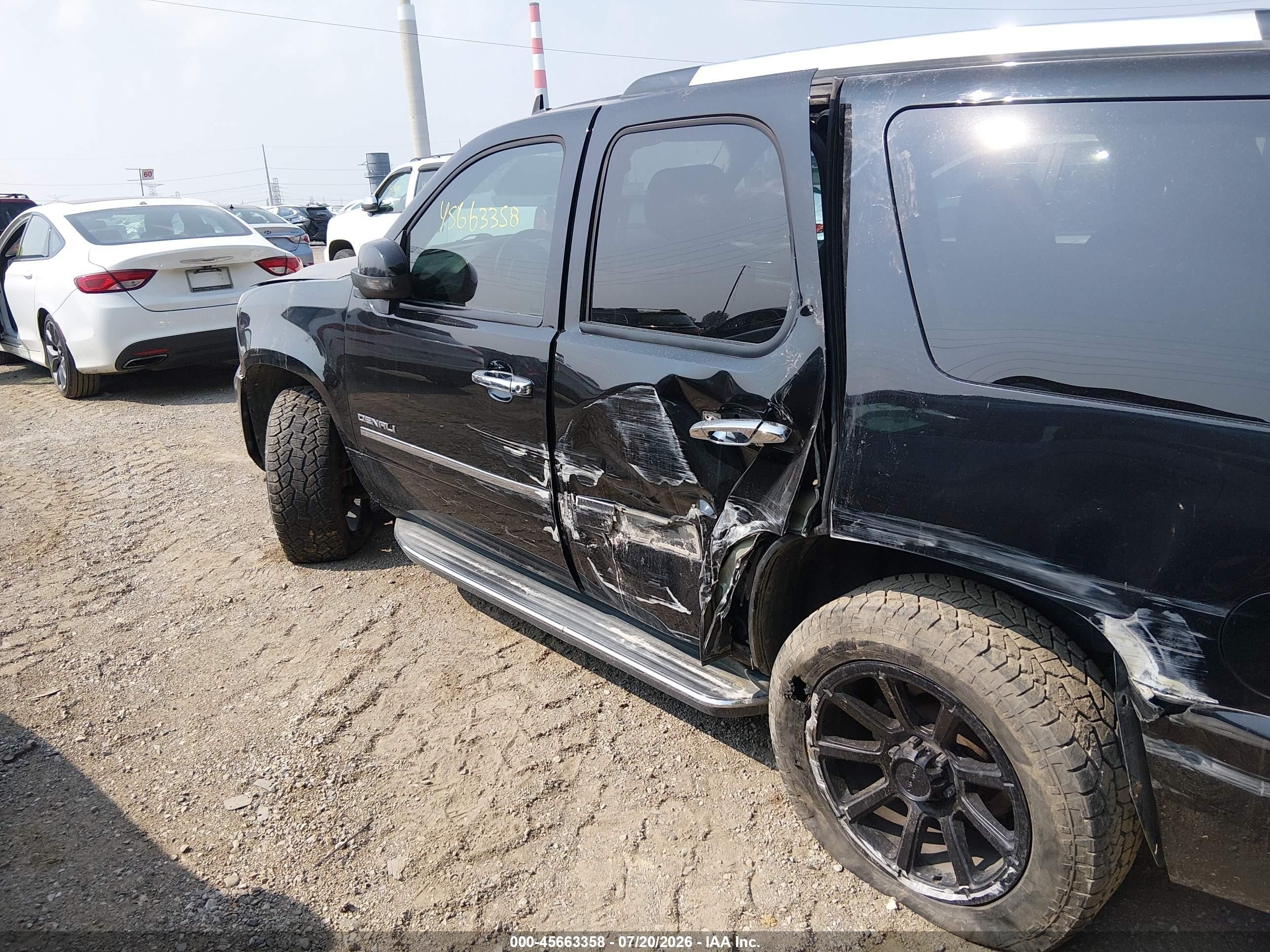 2013 Gmc Yukon Denali Black vin: 1GKS2EEF2DR116514