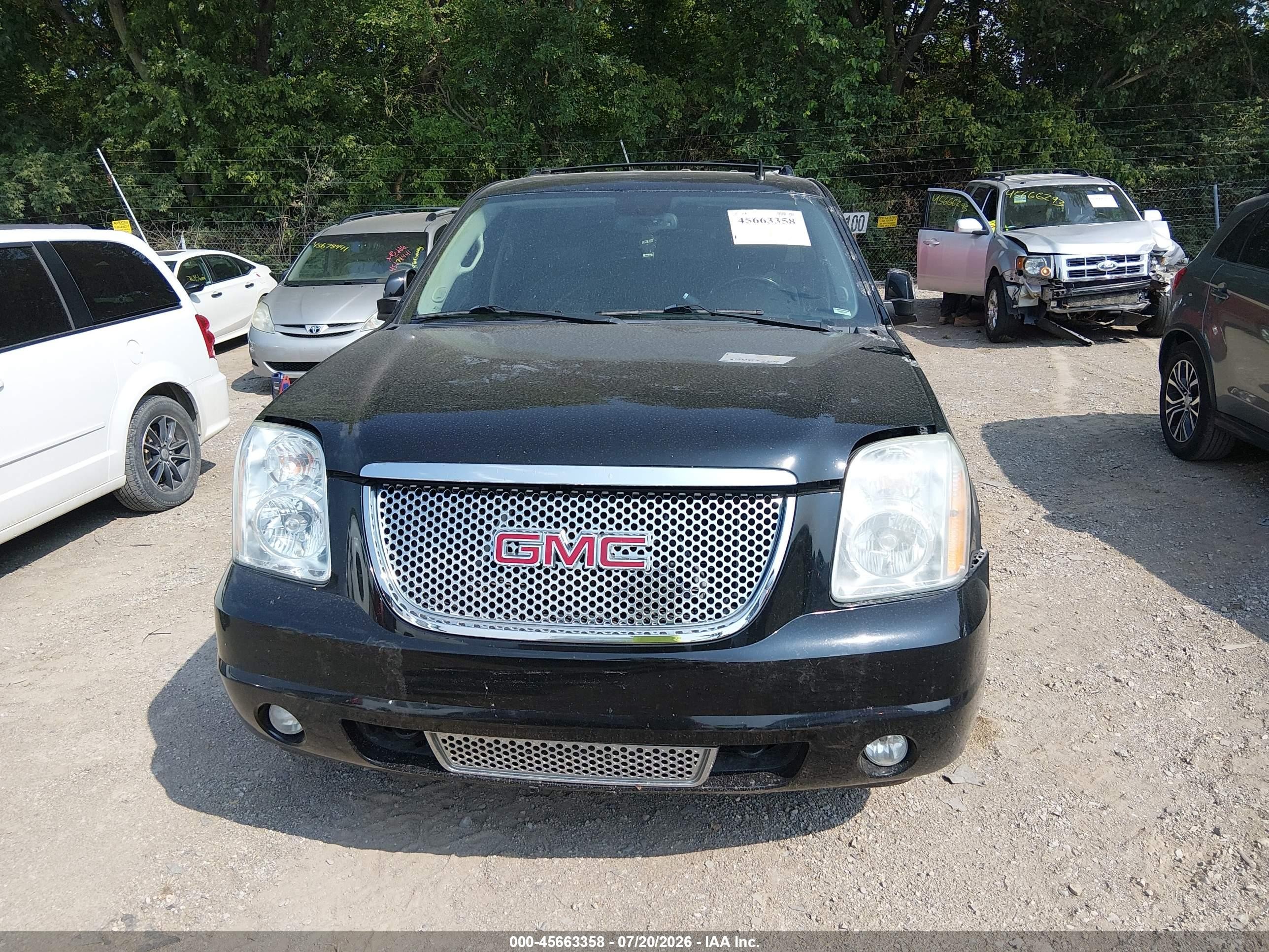 2013 Gmc Yukon Denali Black vin: 1GKS2EEF2DR116514