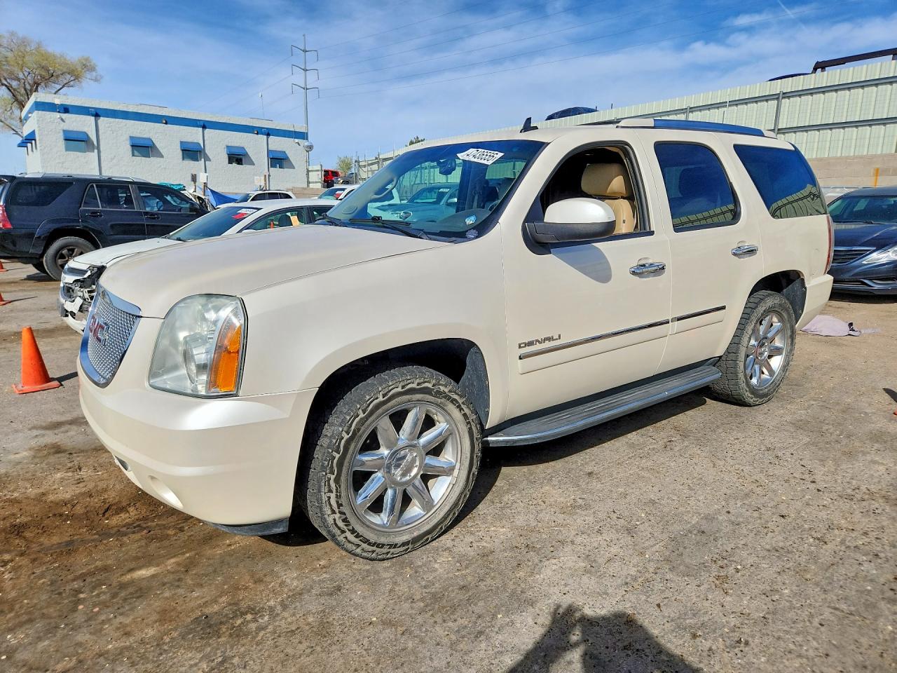 2013 Gmc Yukon Denali White vin: 1GKS2EEF2DR215799