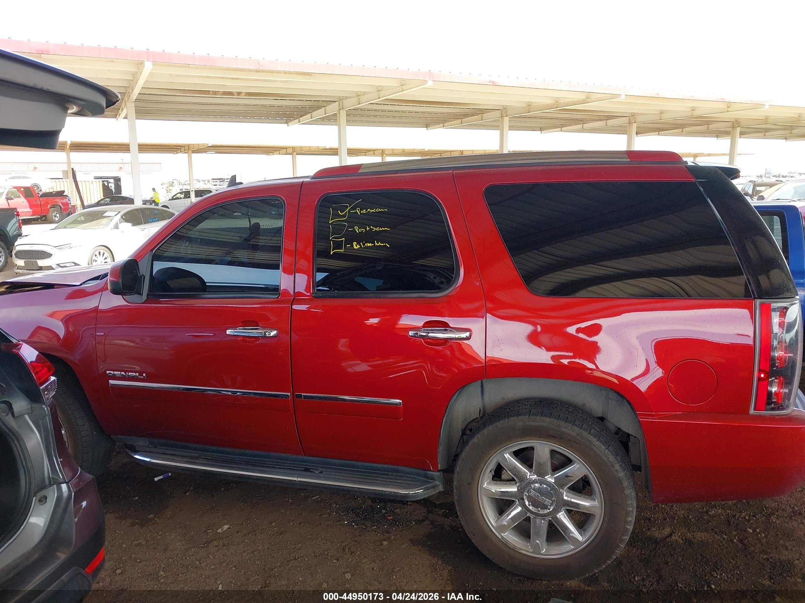 2013 Gmc Yukon Denali Red vin: 1GKS2EEF2DR312405