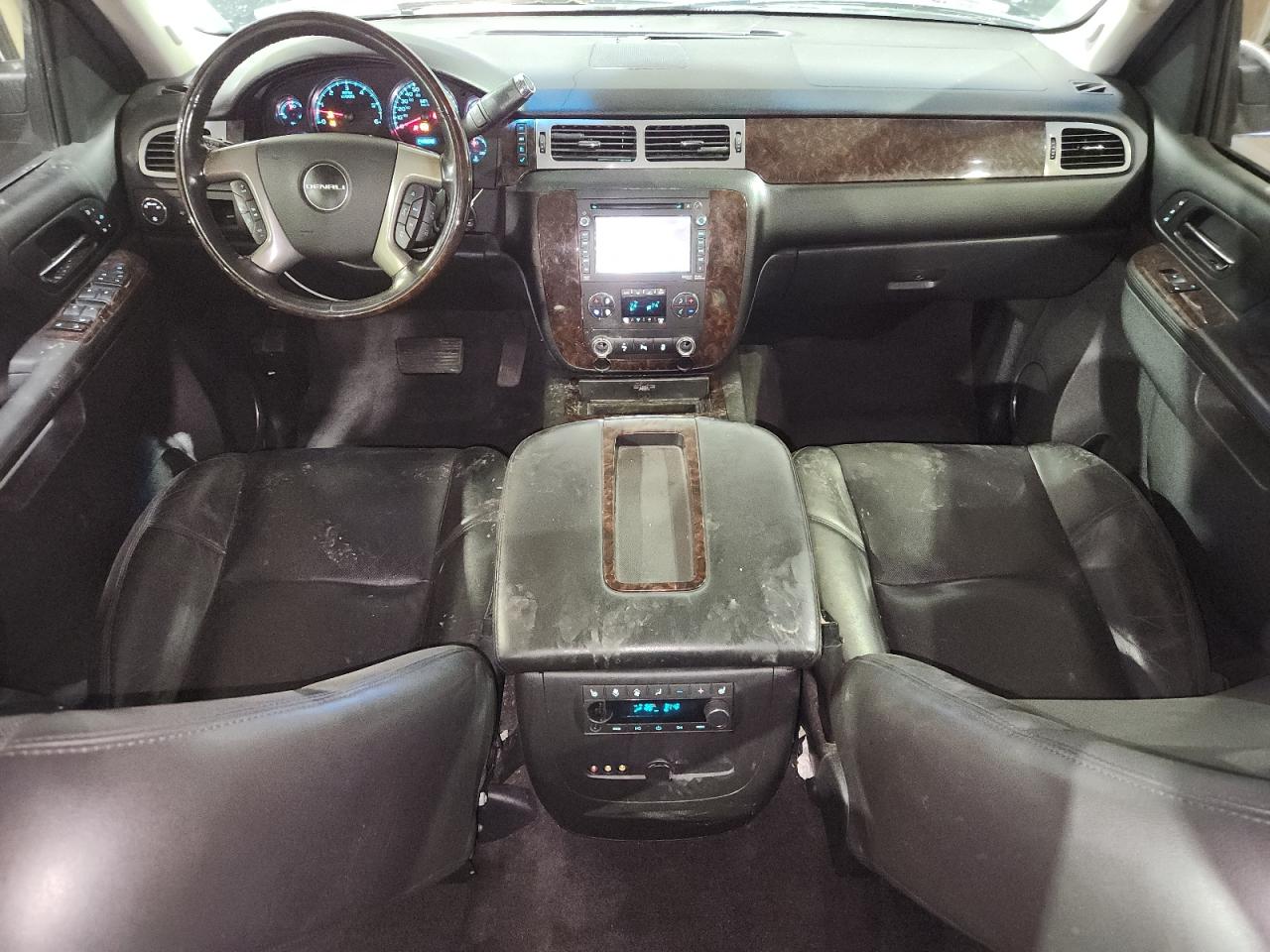 2013 Gmc Yukon Denali Black vin: 1GKS2EEF2DR329950 Damage: Front Center Armrest, Worn, Acceptable
