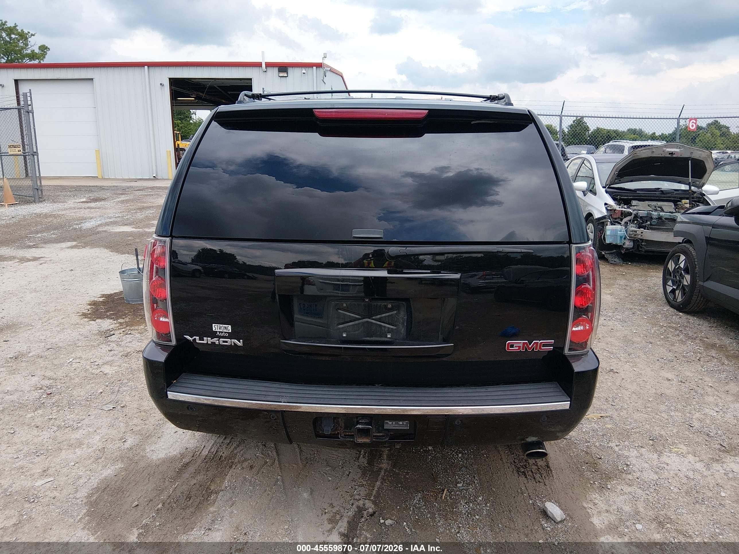 2014 Gmc Yukon Denali Black vin: 1GKS2EEF2ER248156