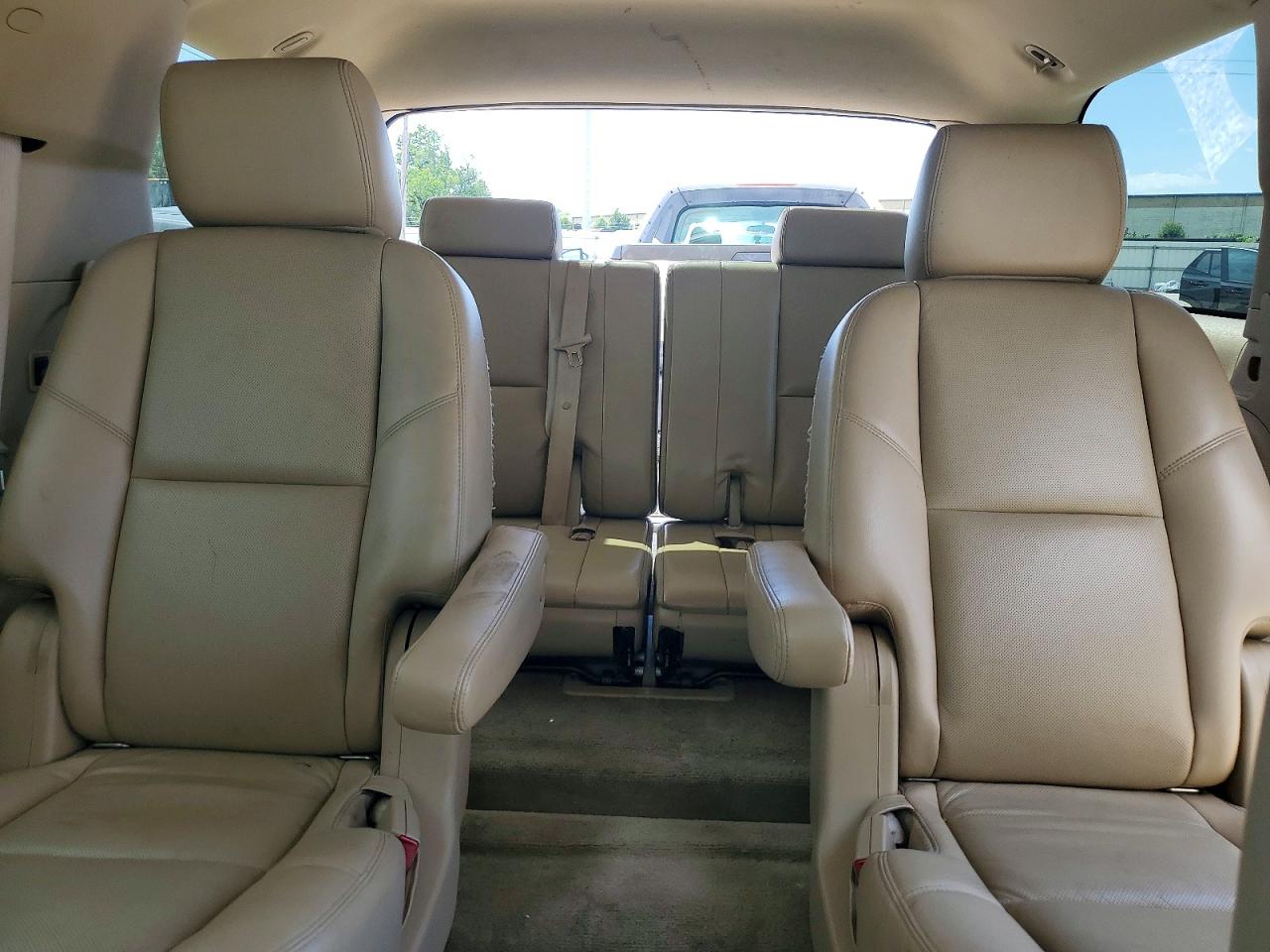 2011 Gmc Yukon Denali Cream vin: 1GKS2EEF3BR186911