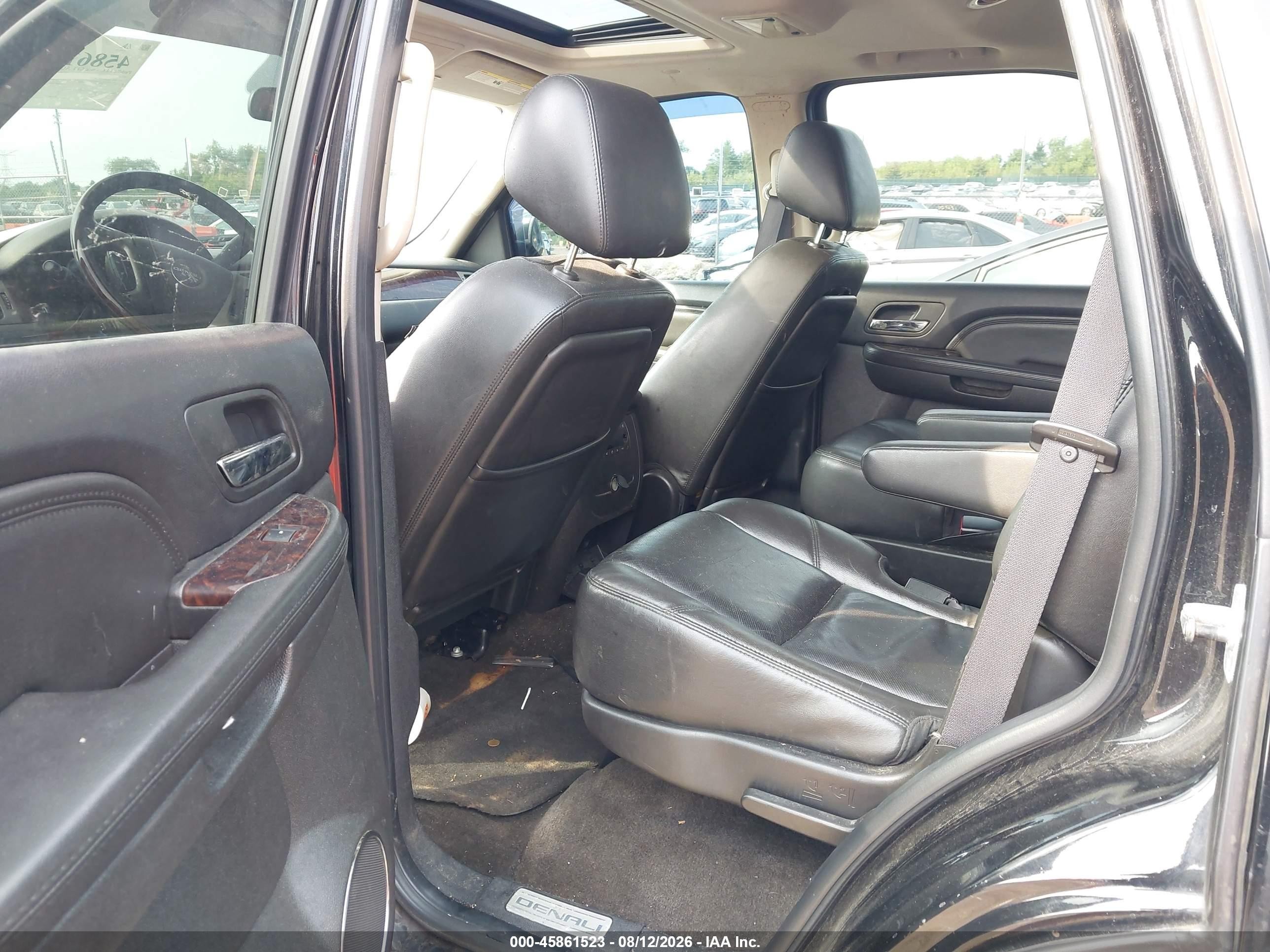 2011 Gmc Yukon Denali Black vin: 1GKS2EEF3BR286233