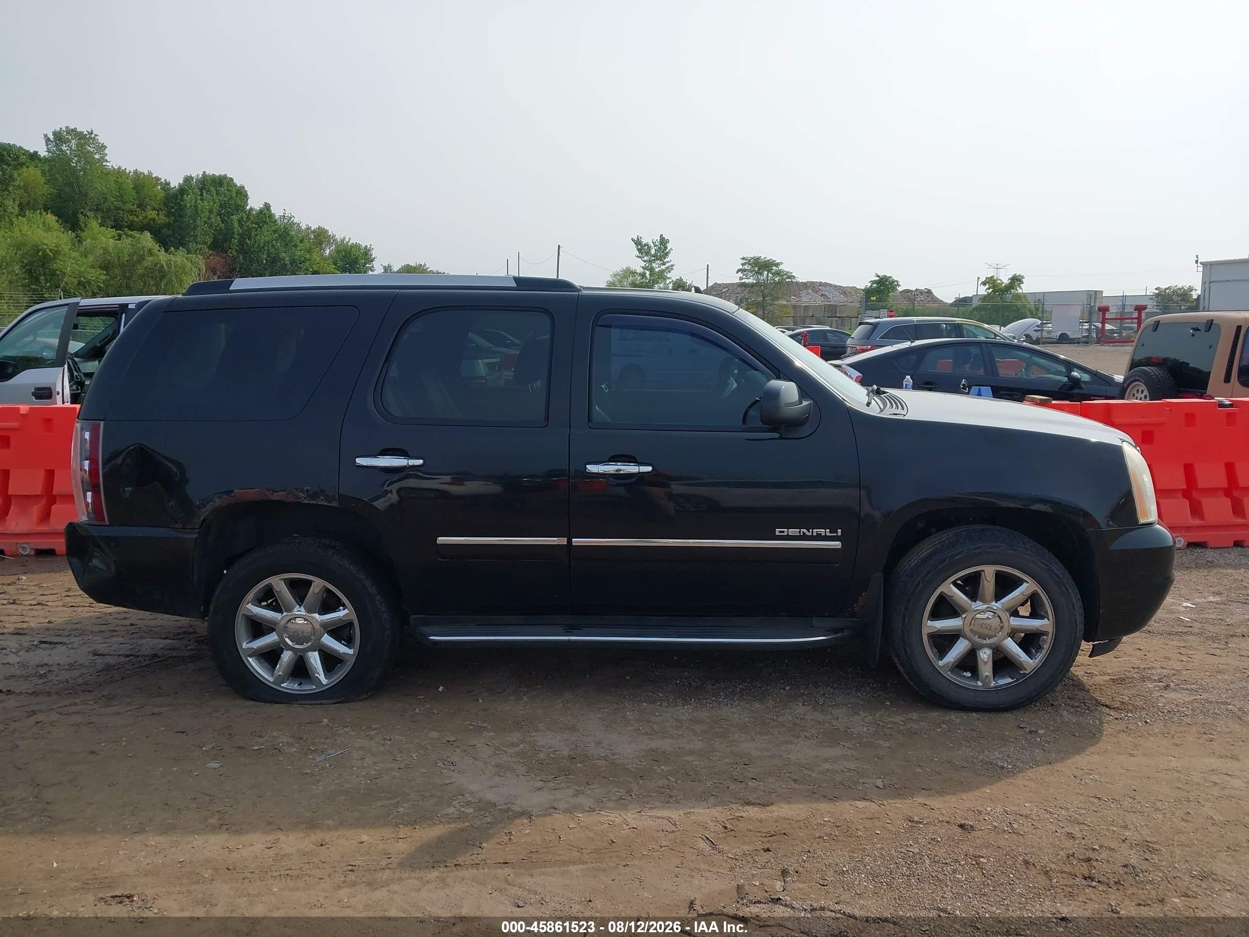 2011 Gmc Yukon Denali Black vin: 1GKS2EEF3BR286233