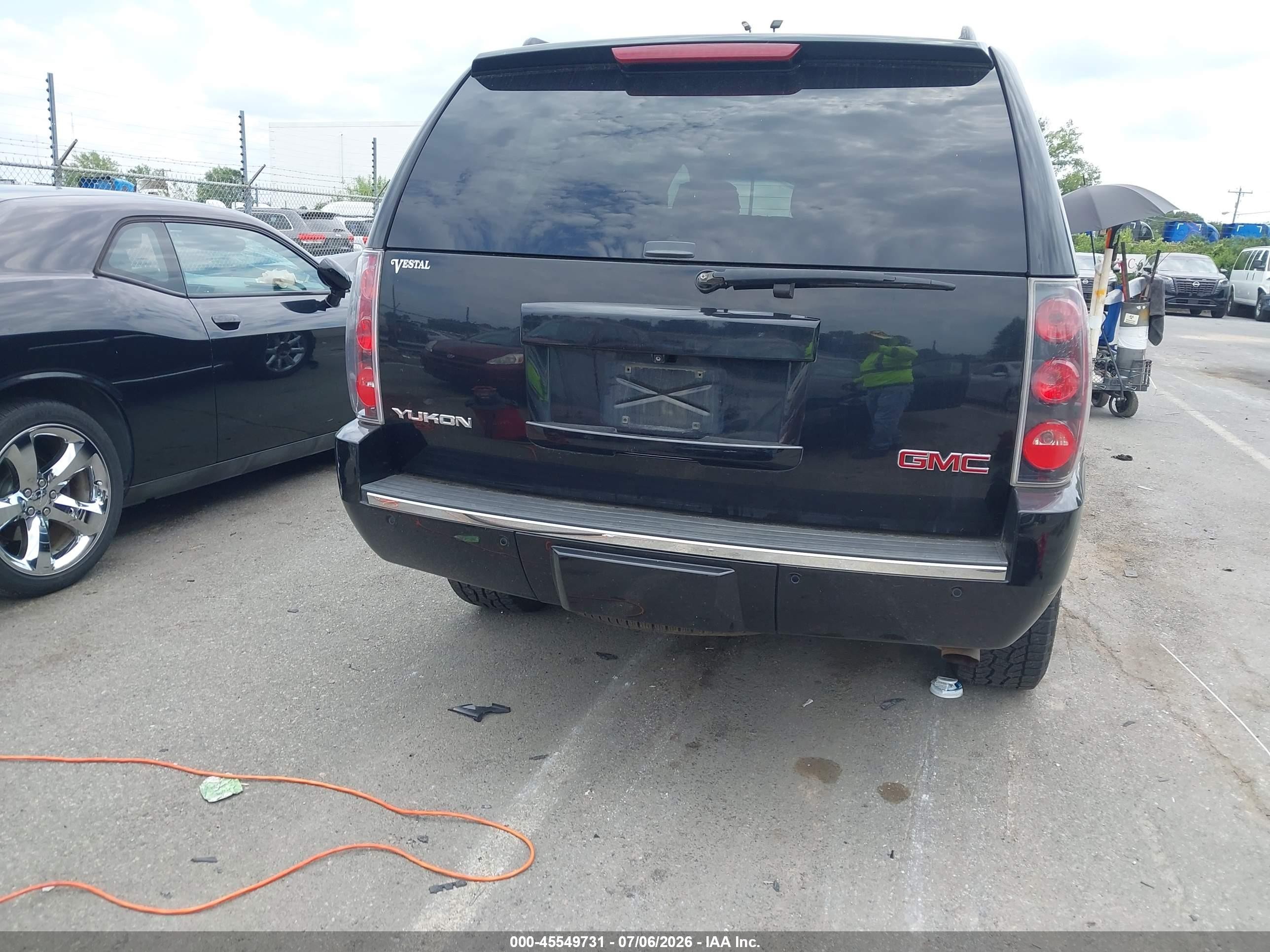 2013 Gmc Yukon Denali Black vin: 1GKS2EEF3DR128350