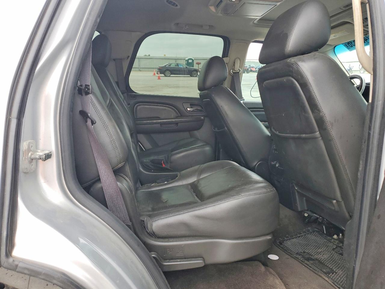 2013 Gmc Yukon Denali Silver vin: 1GKS2EEF3DR154723