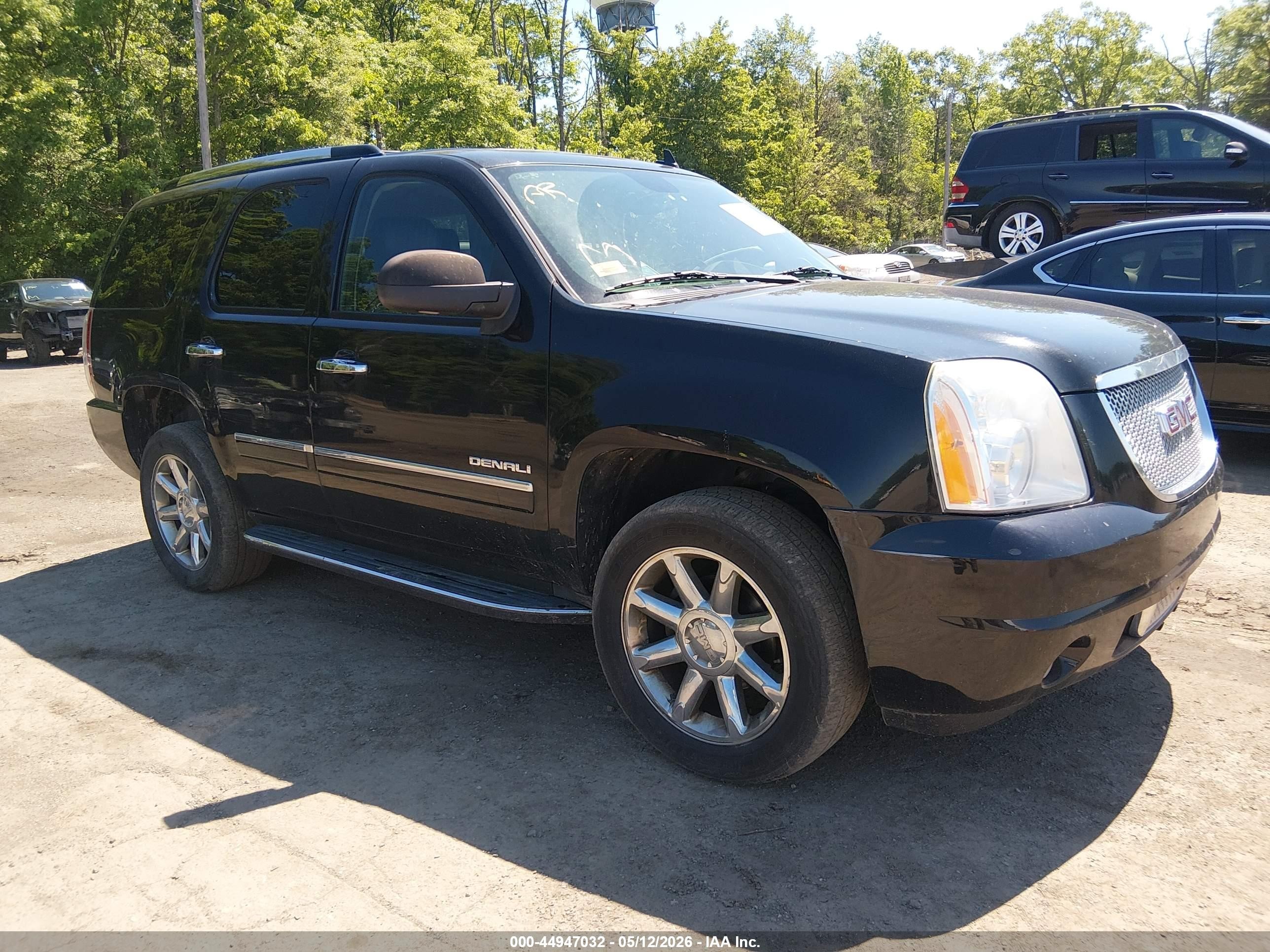 2011 Gmc Yukon Denali Black vin: 1GKS2EEF4BR294051