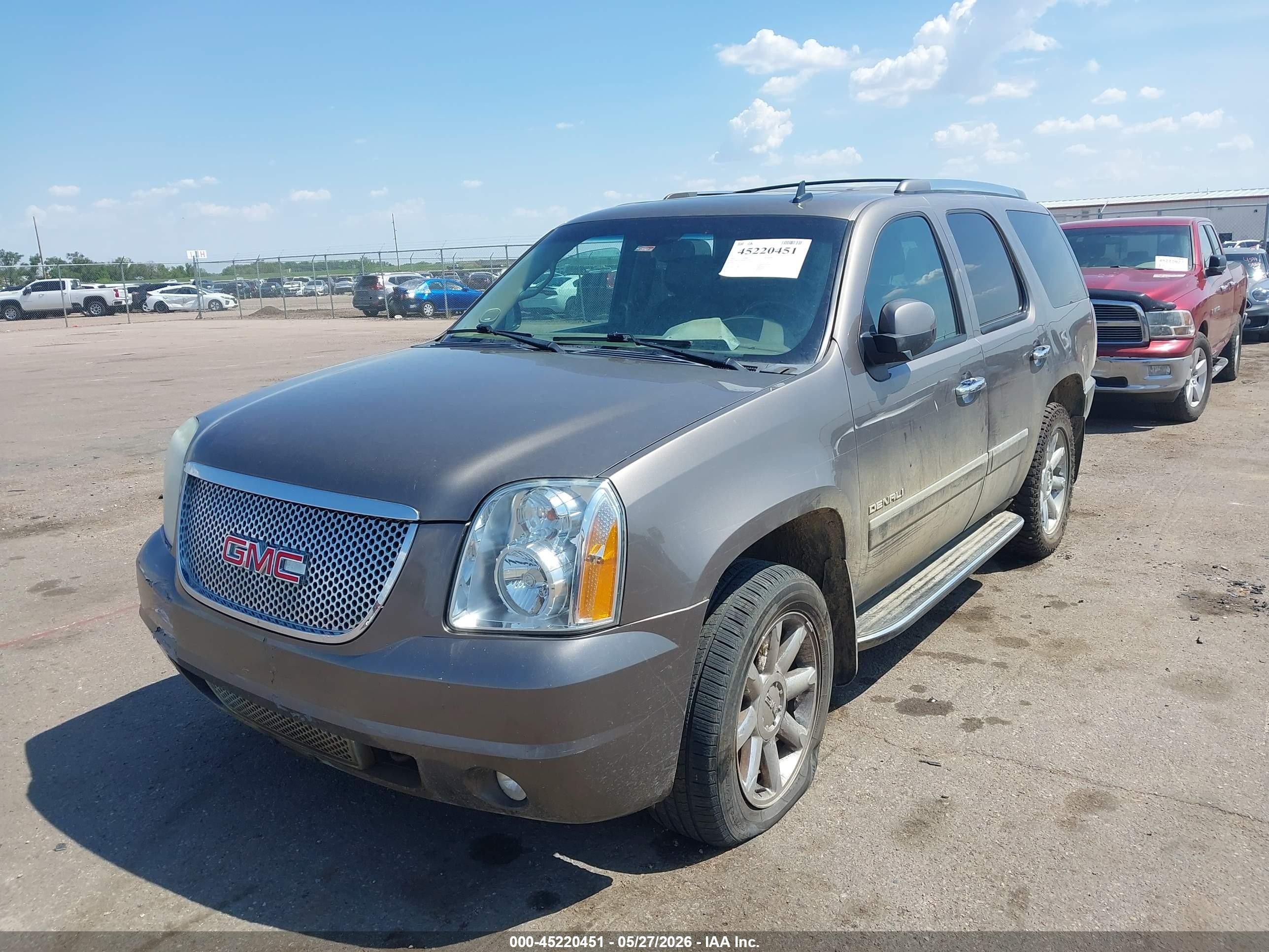 2012 Gmc Yukon Denali Gray vin: 1GKS2EEF4CR144250