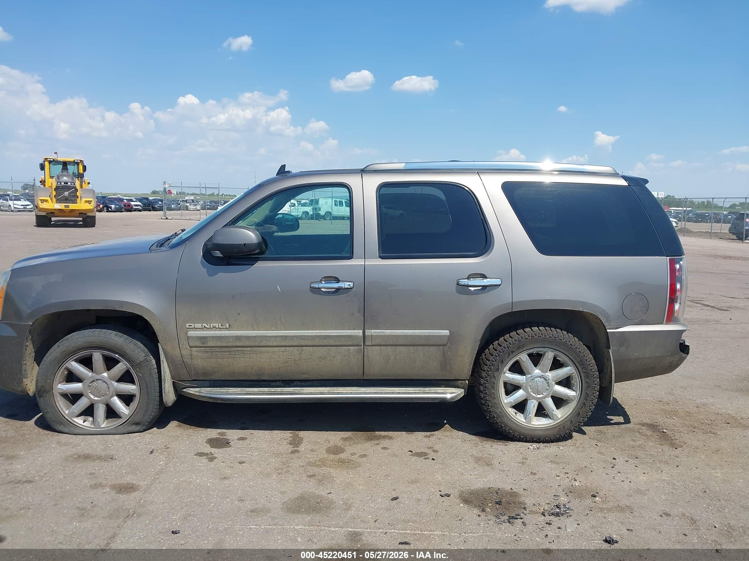 2012 Gmc Yukon Denali Gray vin: 1GKS2EEF4CR144250