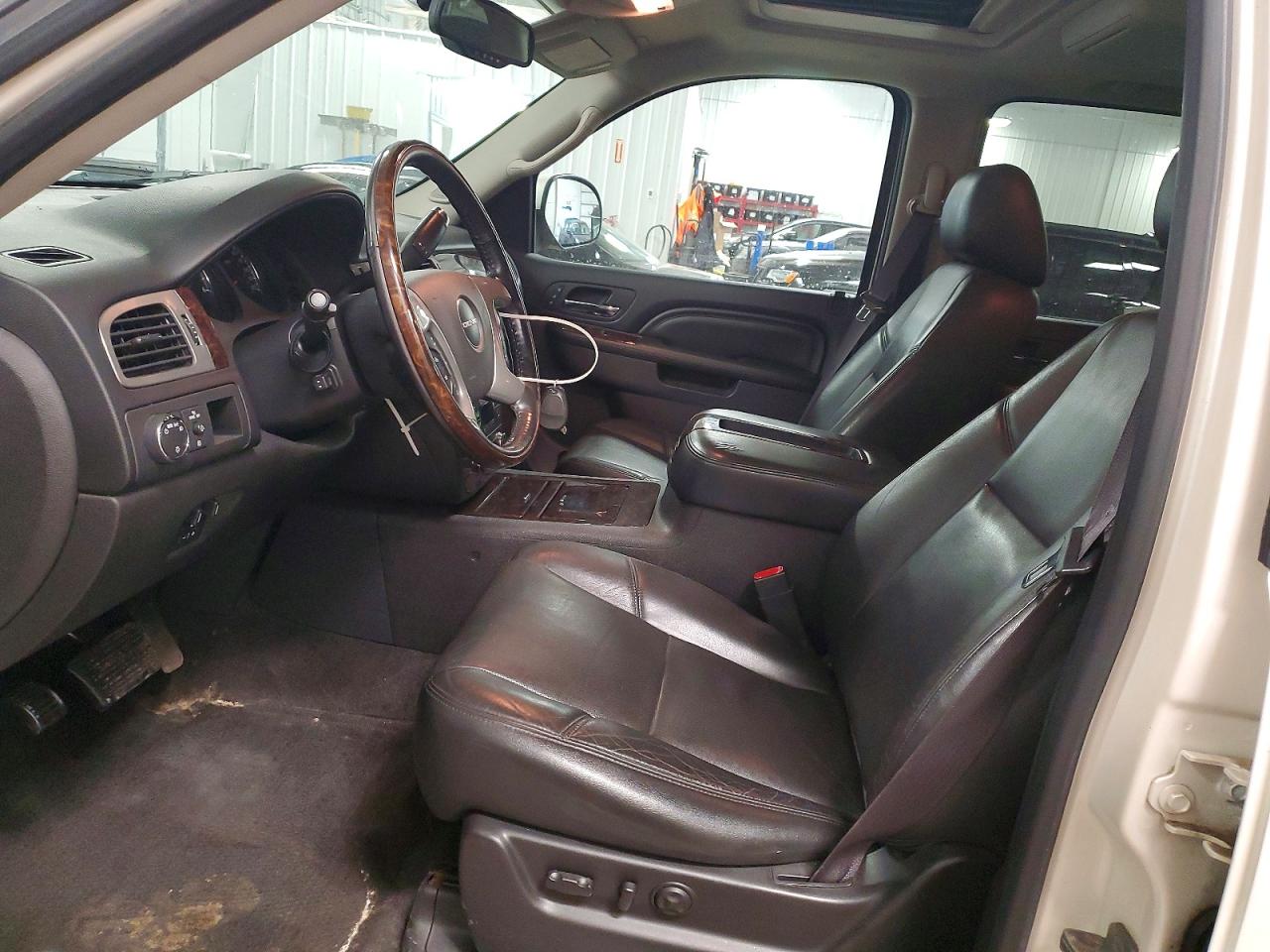 2012 Gmc Yukon Denali Cream vin: 1GKS2EEF4CR324148