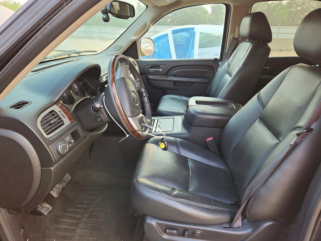 2013 Gmc Yukon Denali Black vin: 1GKS2EEF4DR209289