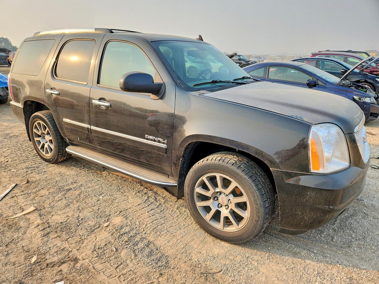 2013 Gmc Yukon Denali Black vin: 1GKS2EEF4DR209289