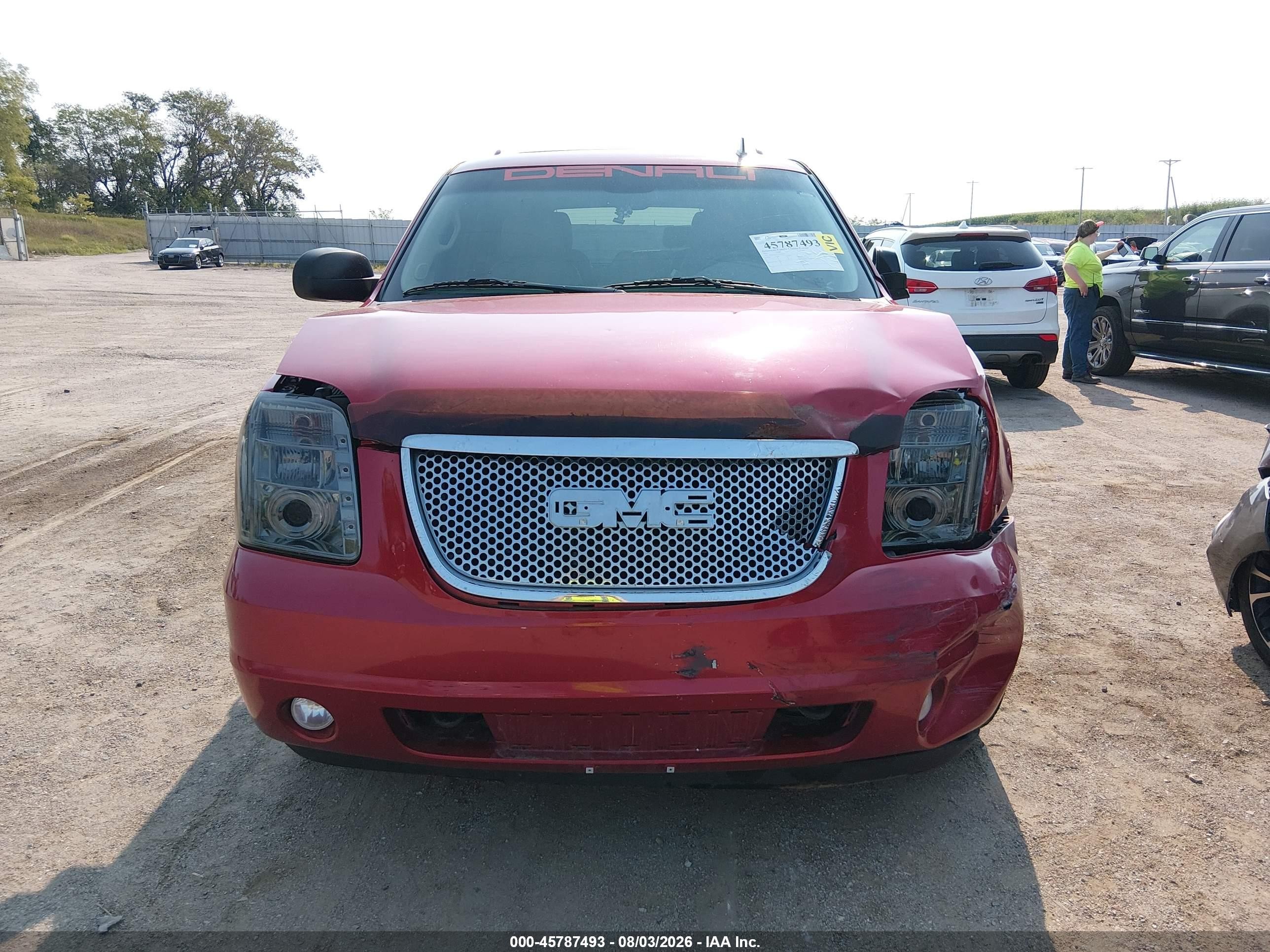 2012 Gmc Yukon Denali Red vin: 1GKS2EEF5CR165205