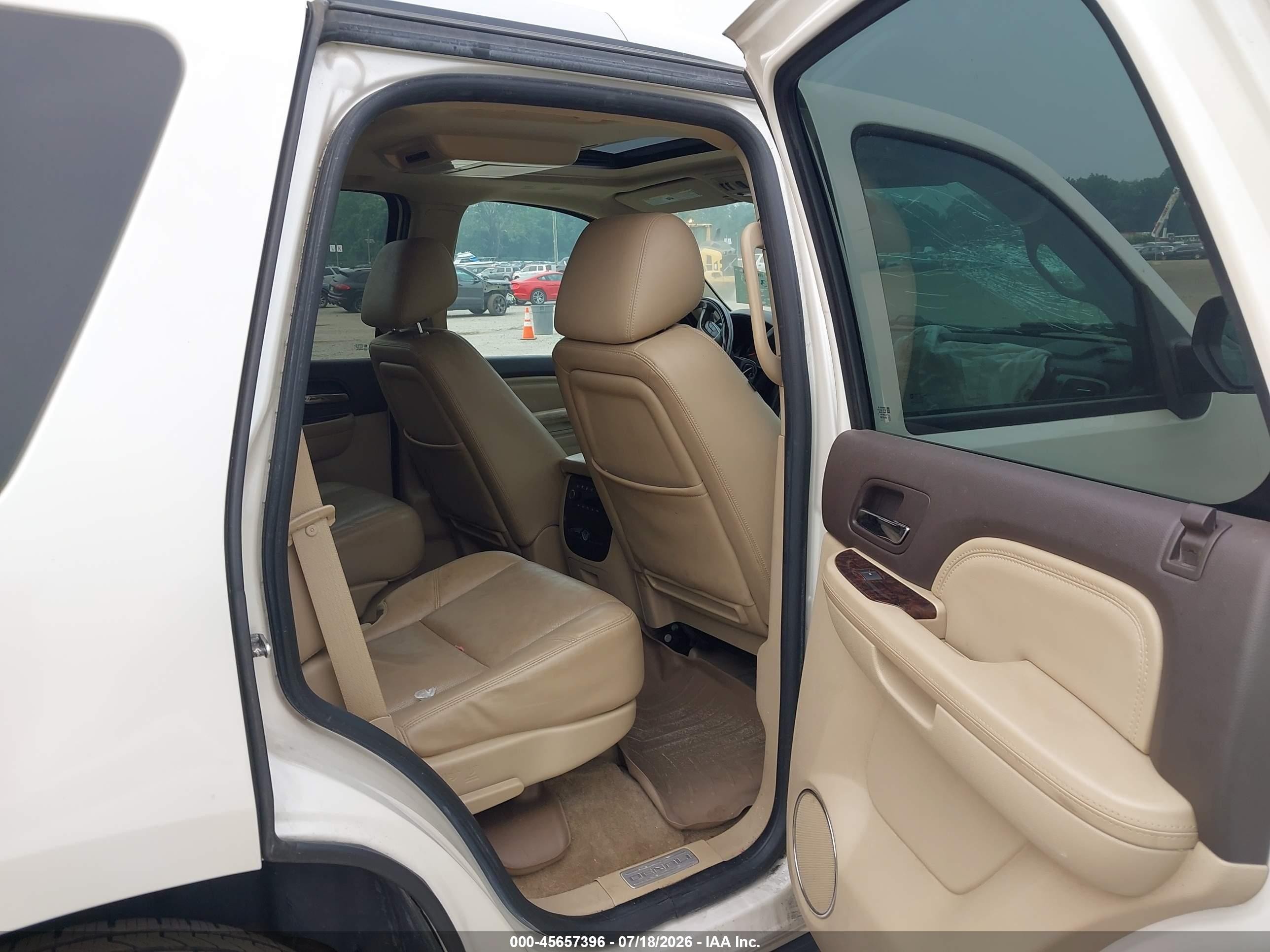 2012 Gmc Yukon Denali Beige vin: 1GKS2EEF5CR199628