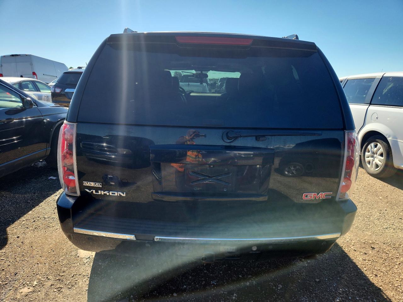 2011 Gmc Yukon Denali Черный vin: 1GKS2EEF6BR108817