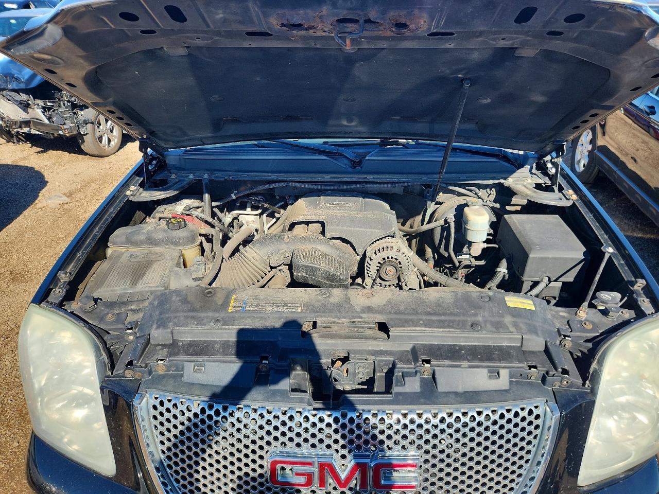 2011 Gmc Yukon Denali Черный vin: 1GKS2EEF6BR108817
