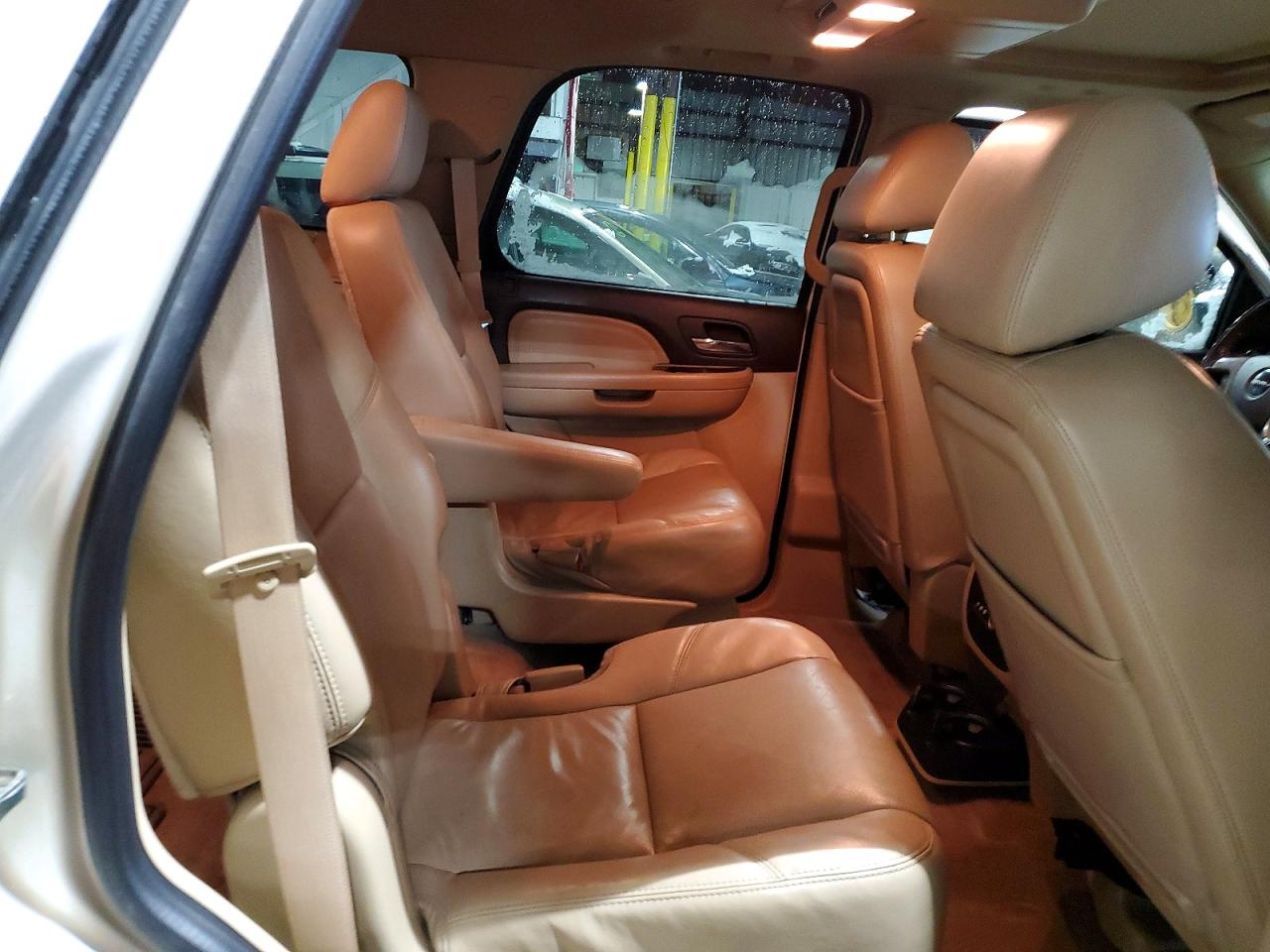 2011 Gmc Yukon Denali White vin: 1GKS2EEF6BR257308