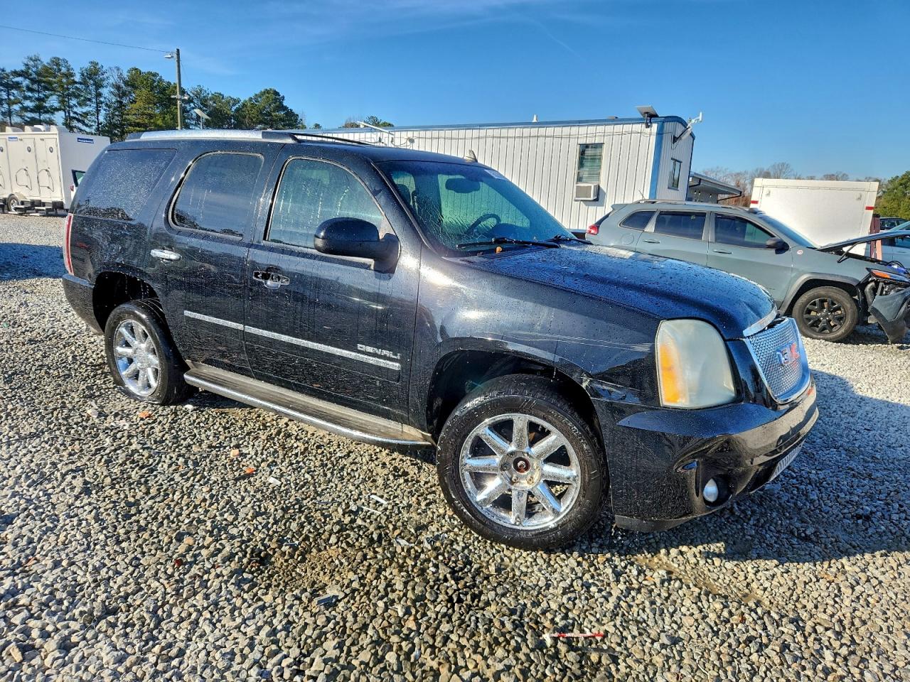 2011 Gmc Yukon Denali Black vin: 1GKS2EEF6BR375746